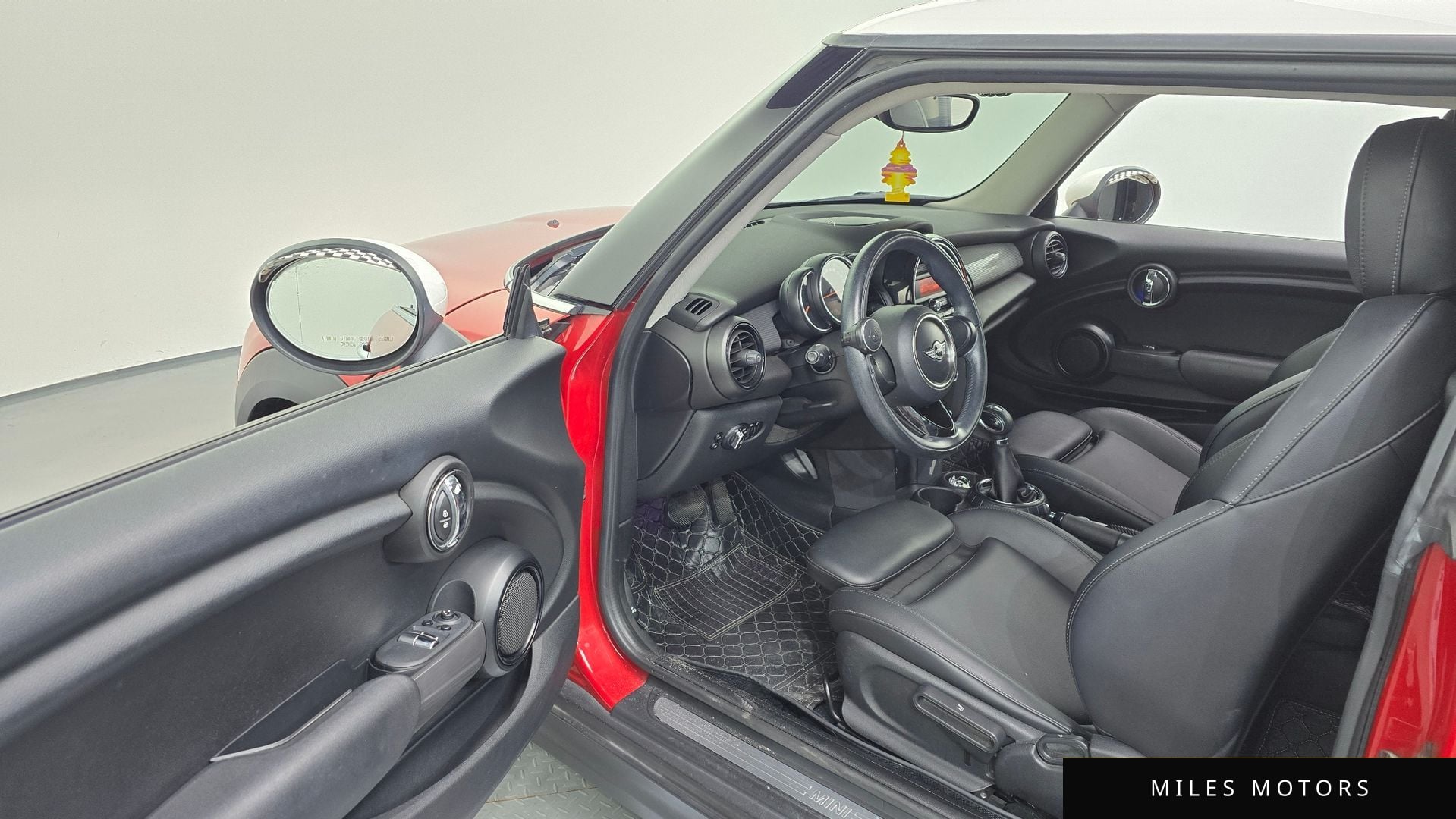 MINI 쿠퍼 2015 — миниатюра 10