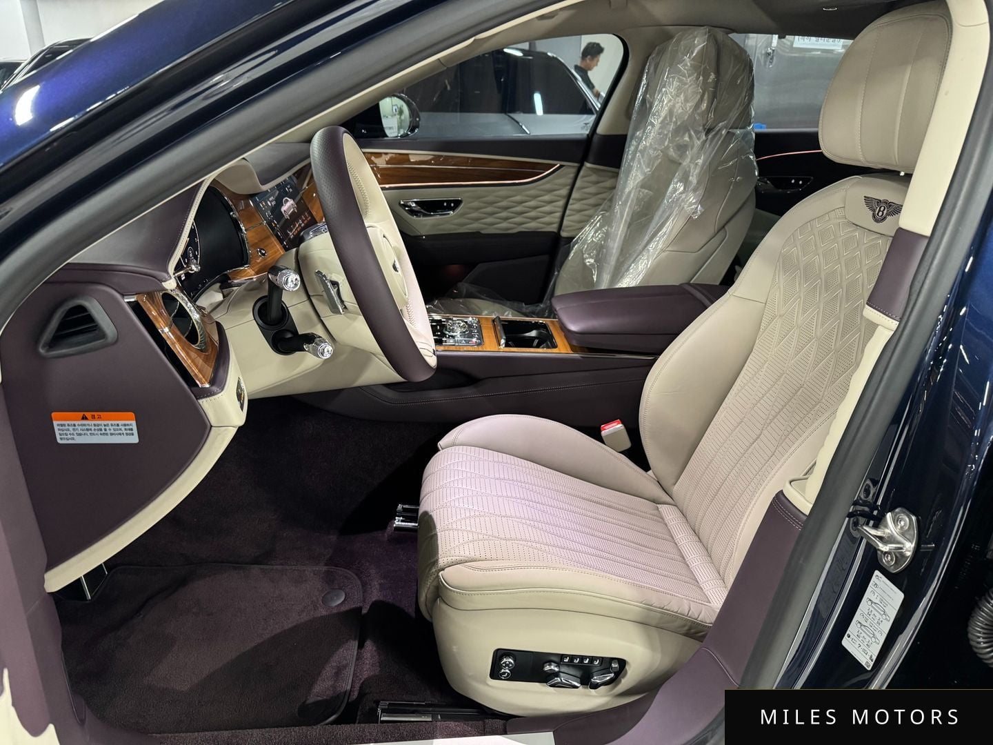 Bentley Flying Spur 2021 — миниатюра 6