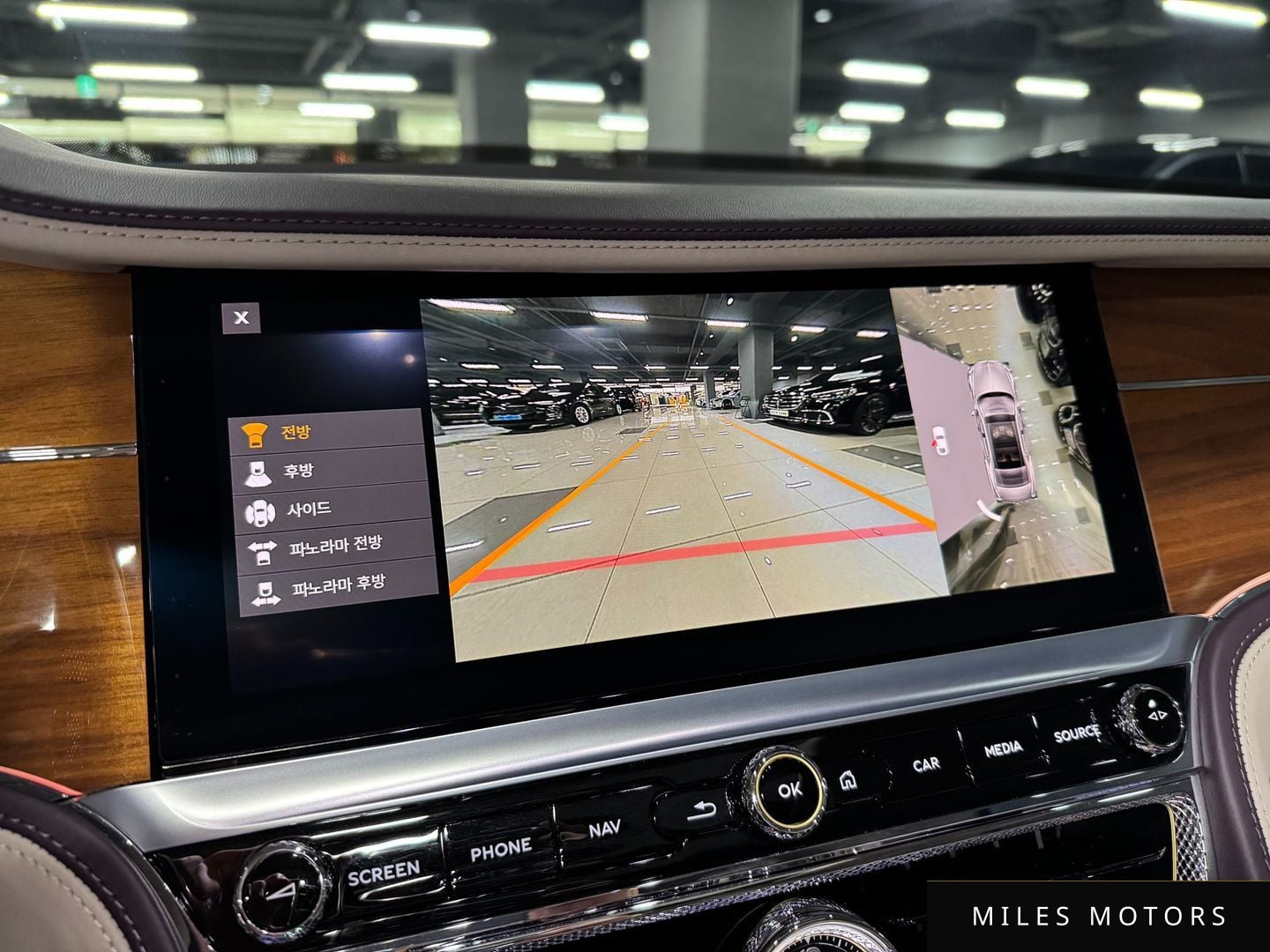 Bentley Flying Spur 2021 — миниатюра 10