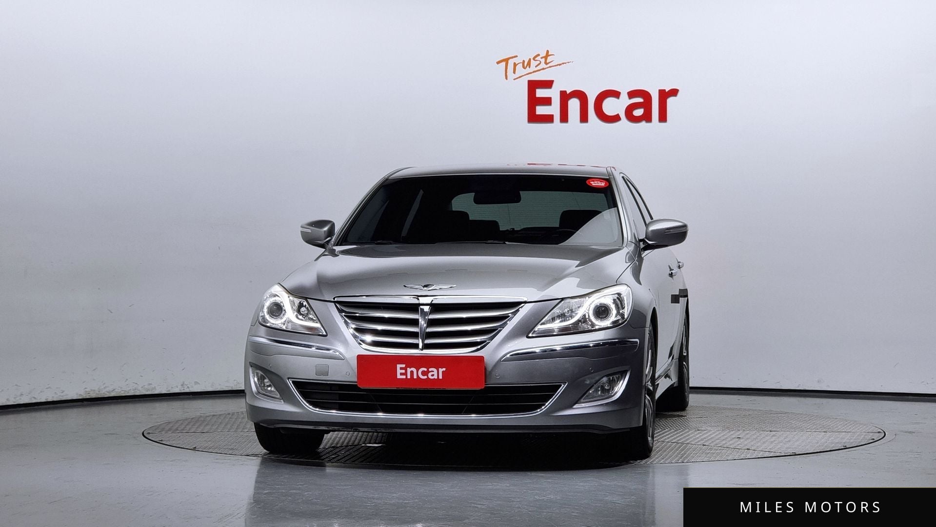 Hyundai Genesis 2013 — миниатюра 3