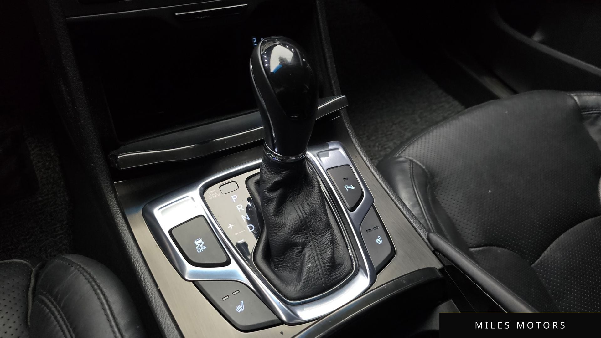 Hyundai Grandeur 2015 — миниатюра 9
