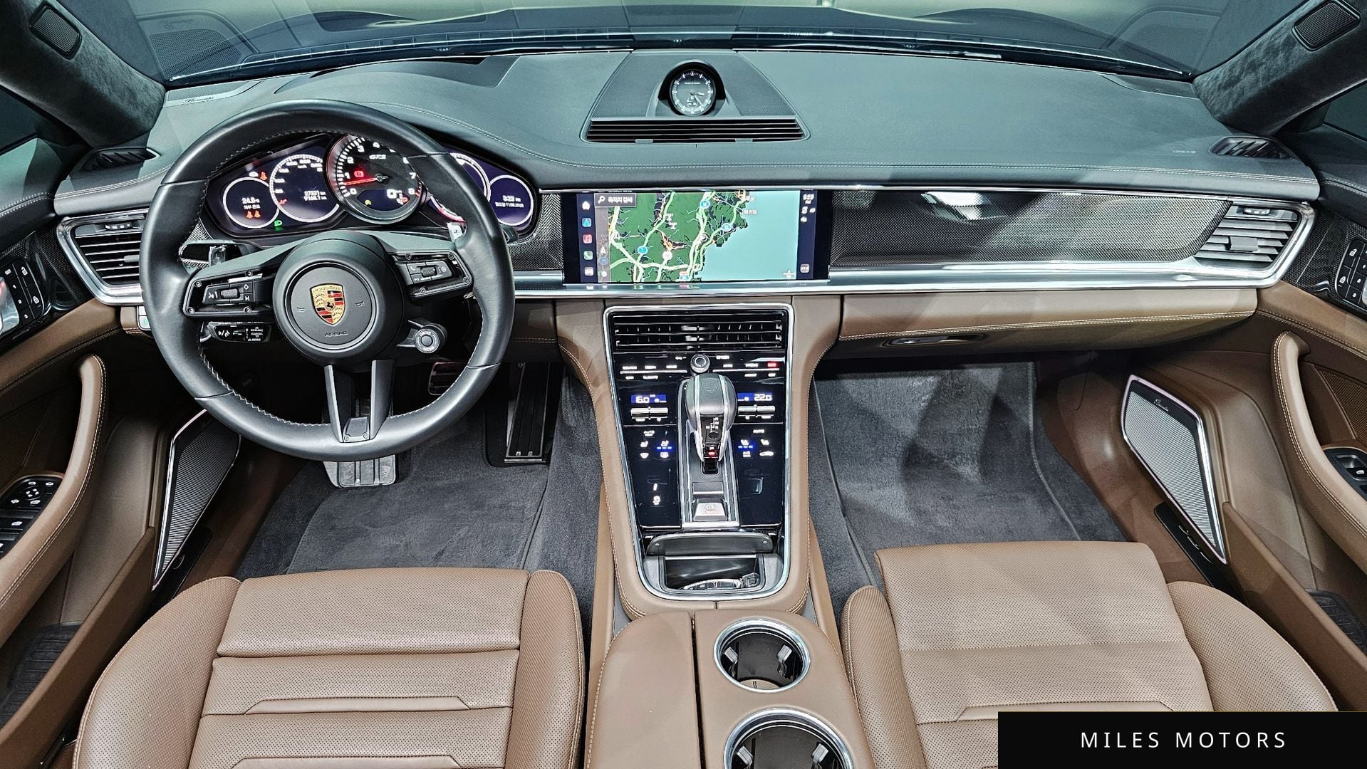 Porsche 파나메라 (971) 2023 — миниатюра 7