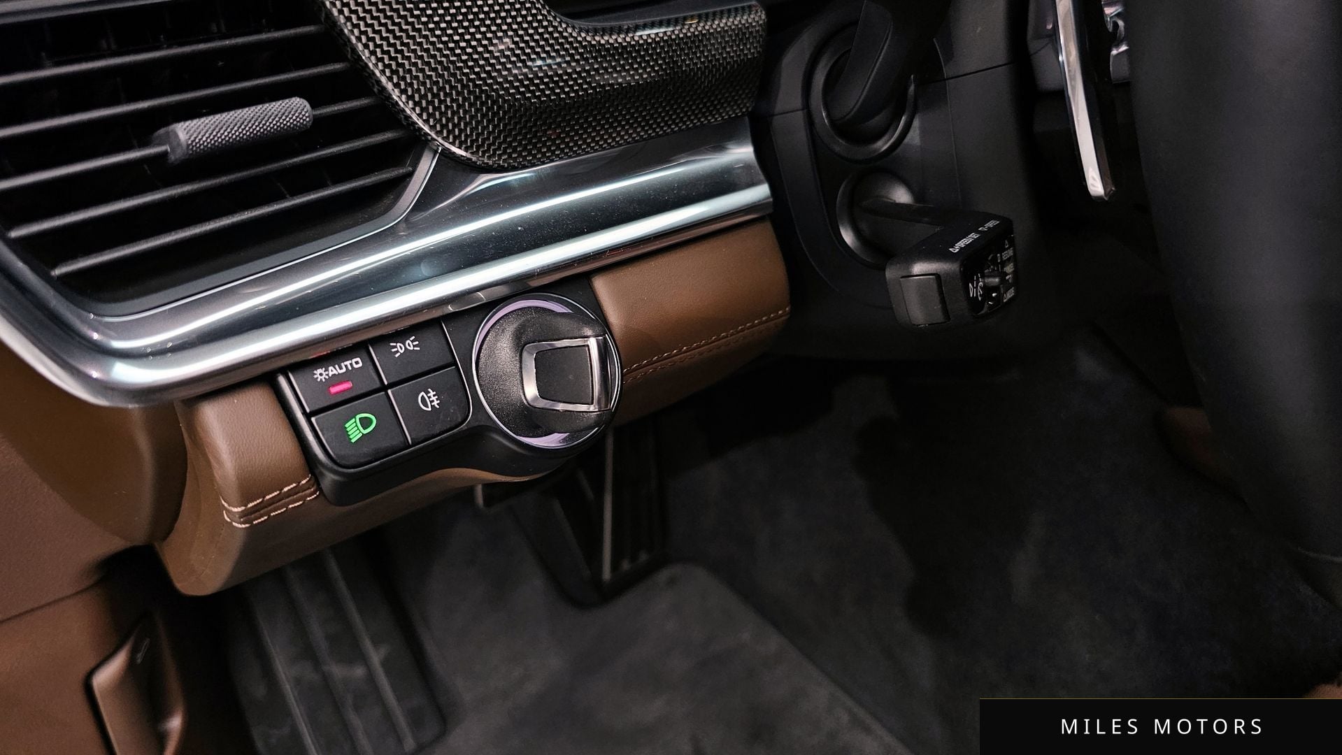 Porsche 파나메라 (971) 2023 — миниатюра 17