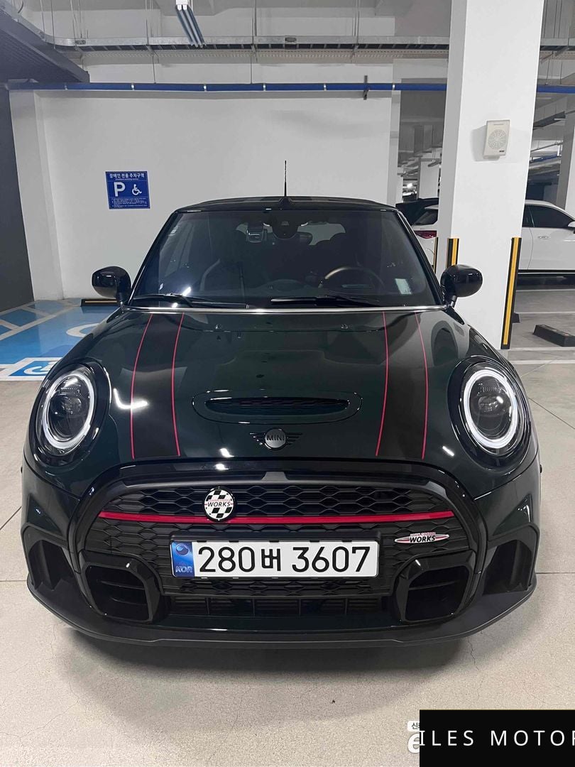 MINI Cooper Convertible 2024 — миниатюра 3