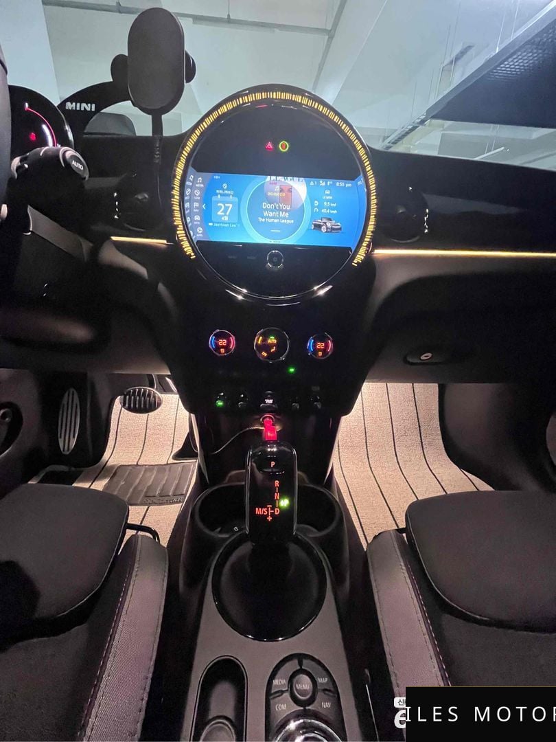 MINI Cooper Convertible 2024 — миниатюра 9