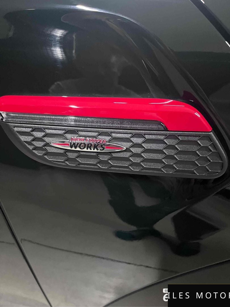 MINI Cooper Convertible 2024 — миниатюра 12