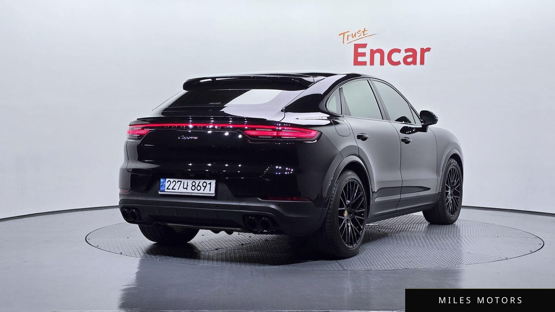 Porsche Cayenne 2020 — миниатюра 2