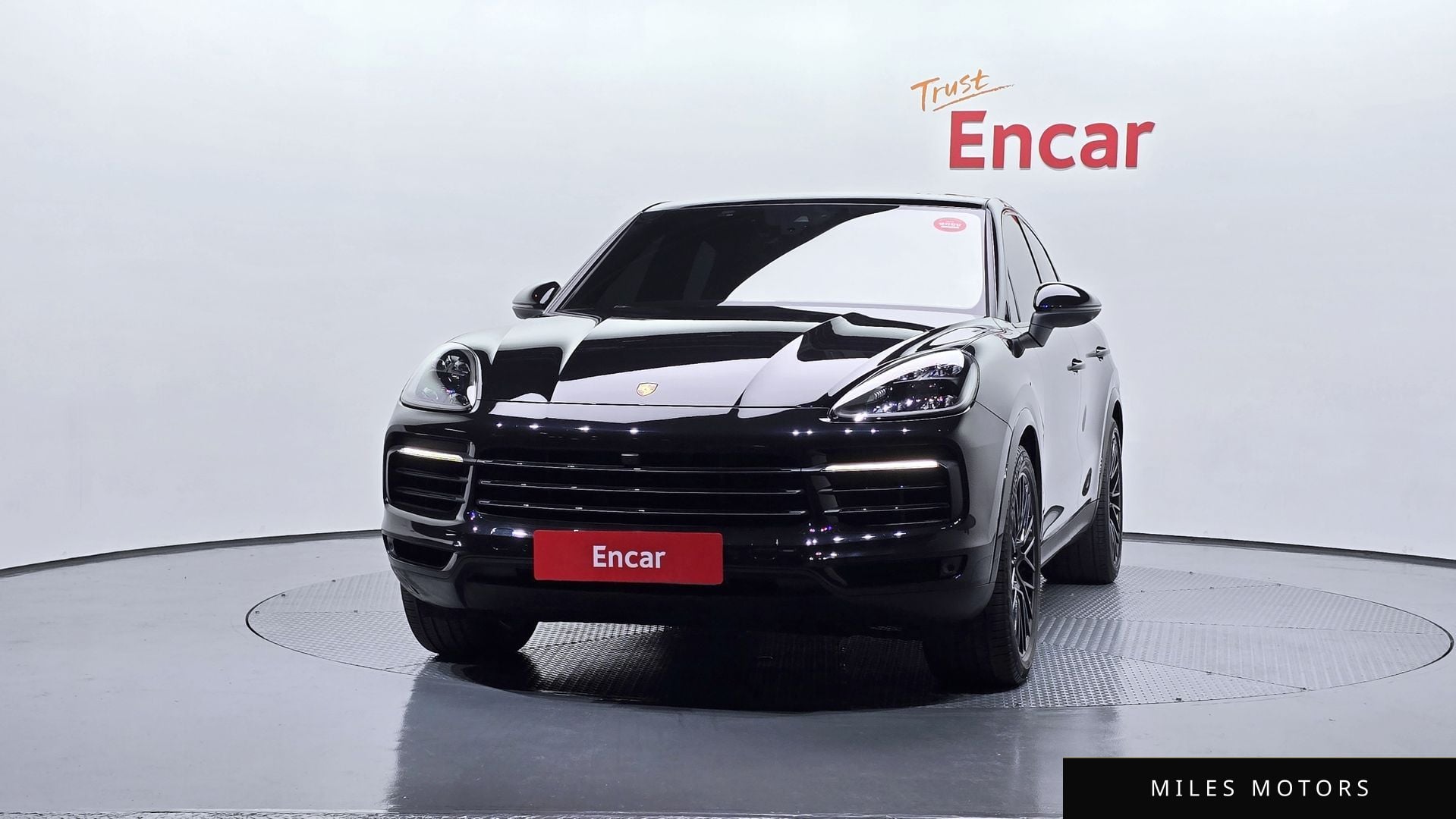 Porsche Cayenne 2020 — миниатюра 3