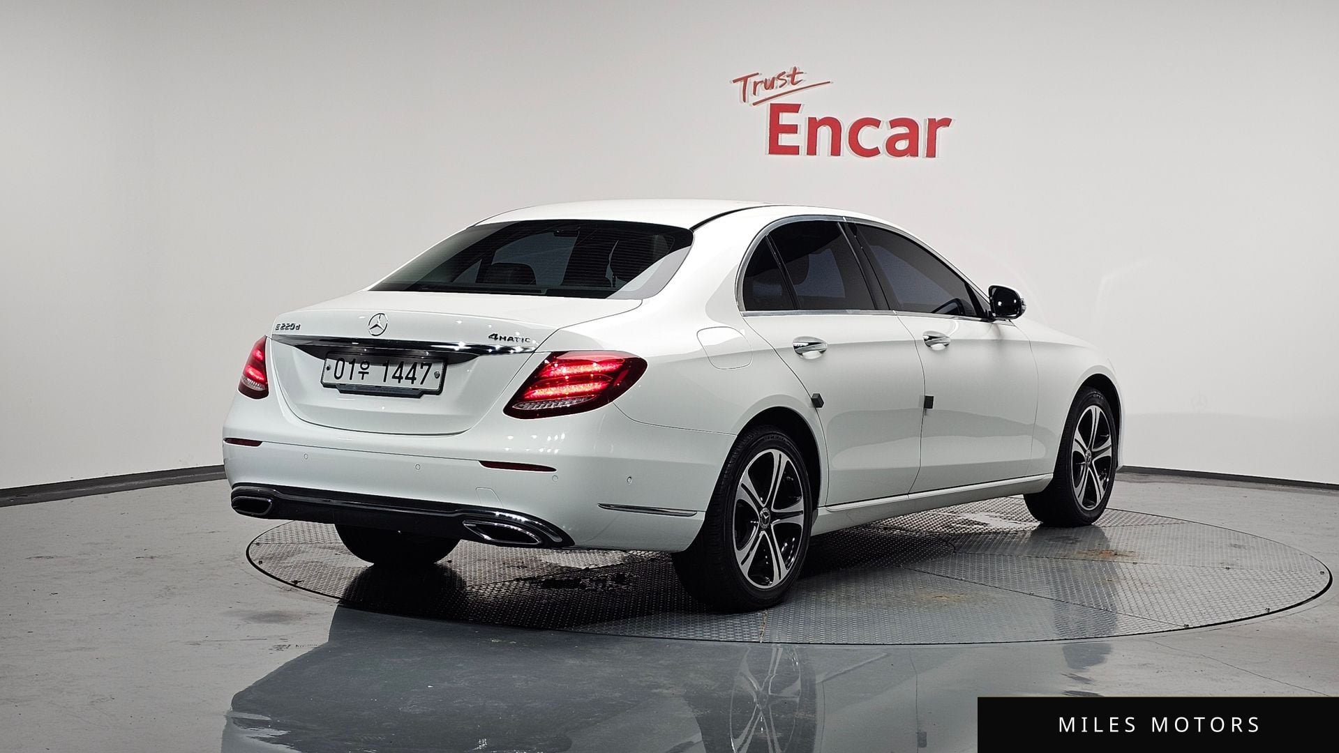 Mercedes-Benz E-Class W213 2017 — миниатюра 2