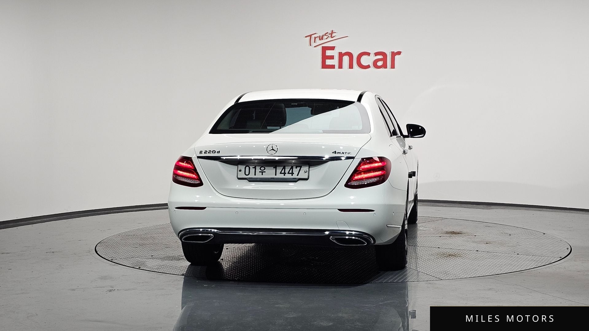 Mercedes-Benz E-Class W213 2017 — миниатюра 4