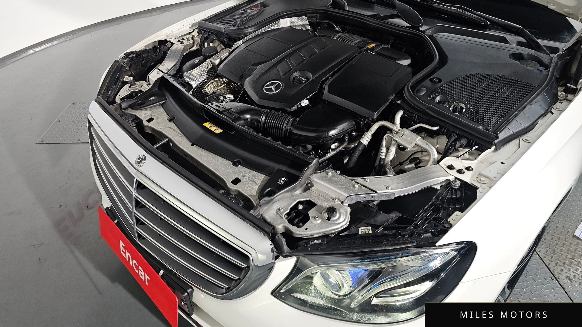Mercedes-Benz E-Class W213 2017 — миниатюра 6