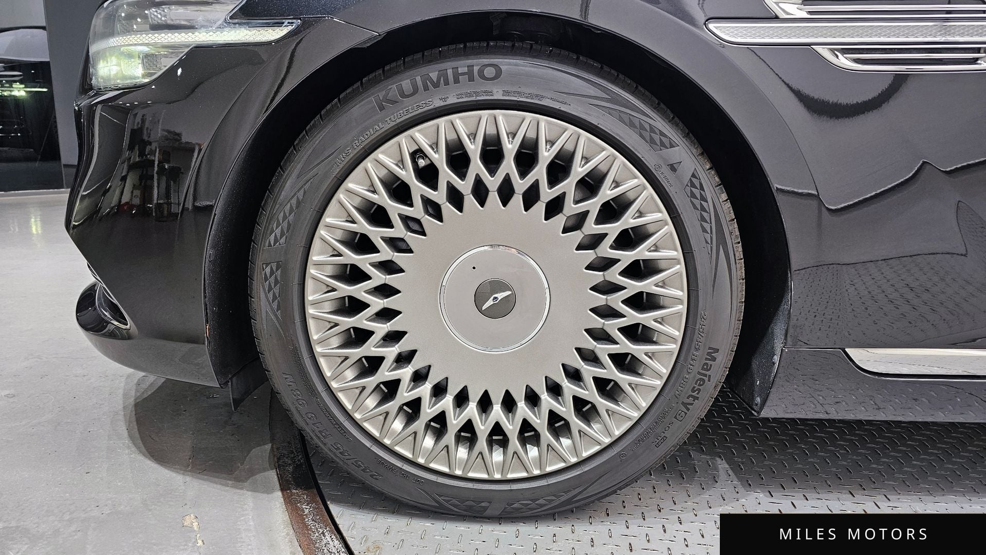 Genesis G90 2019 — миниатюра 5