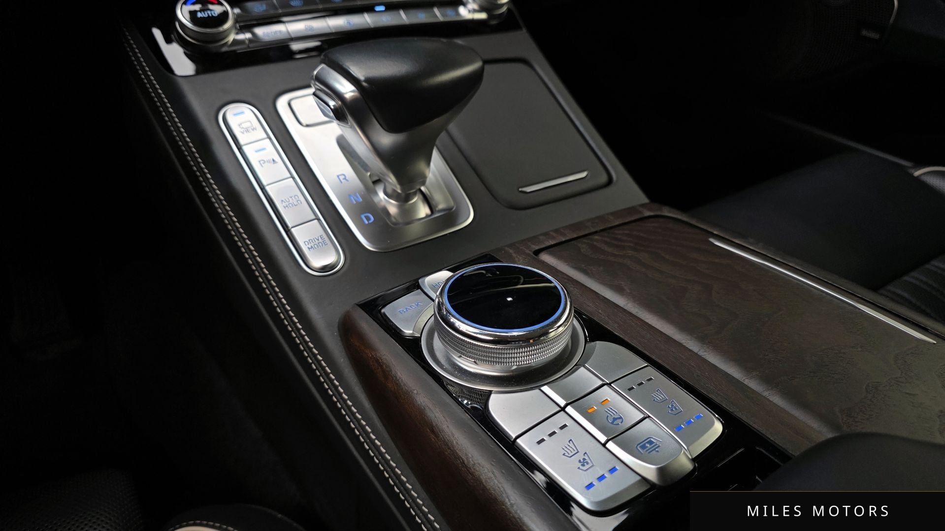 Genesis G90 2019 — миниатюра 9