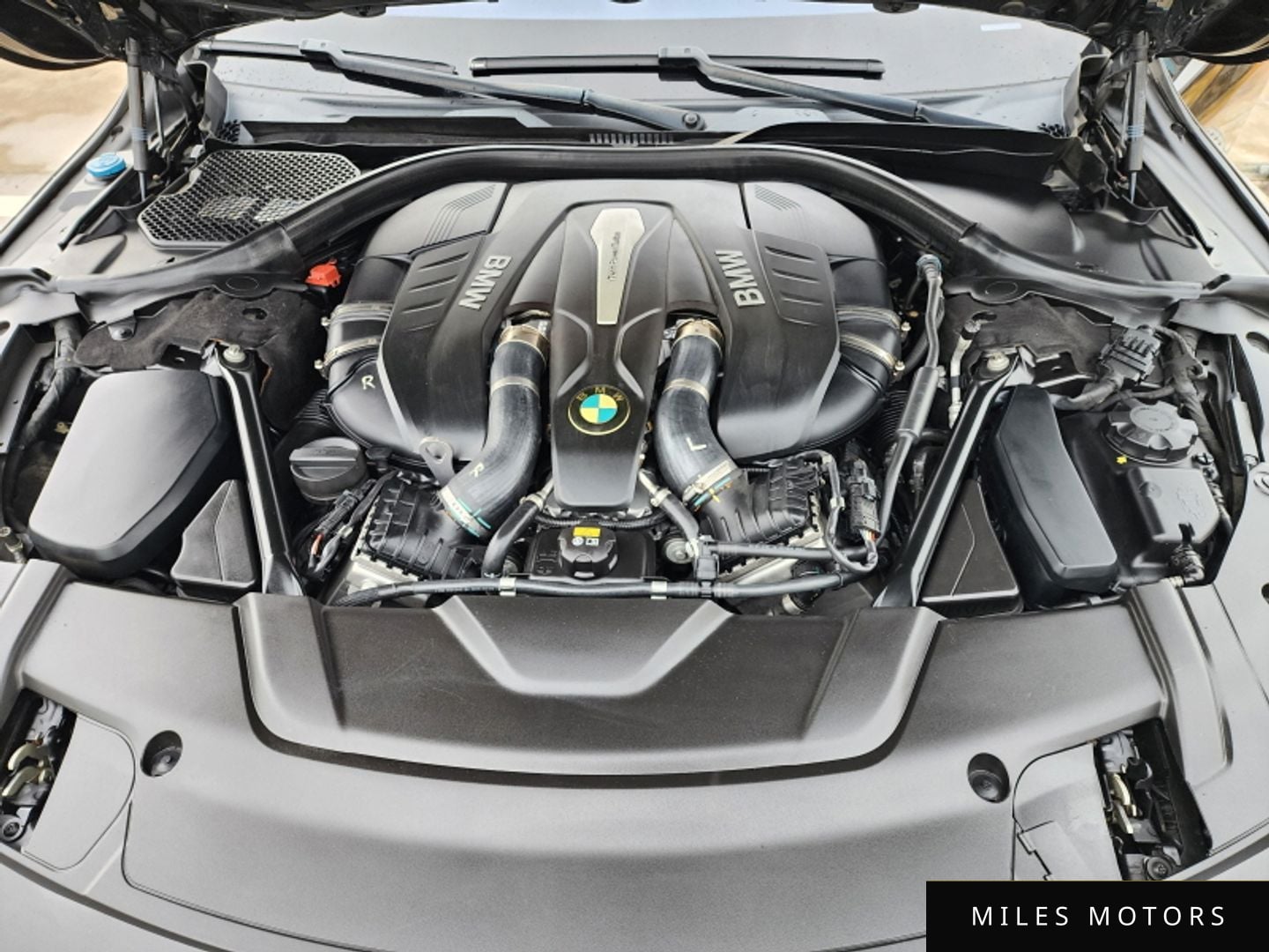 BMW 7 Series (G11) 2016 — миниатюра 5