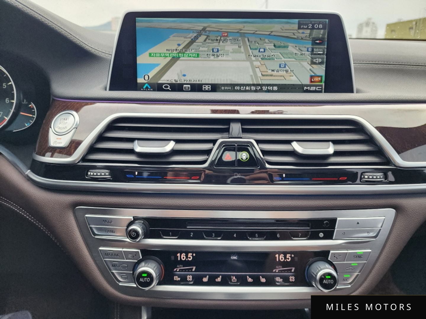 BMW 7 Series (G11) 2016 — миниатюра 12