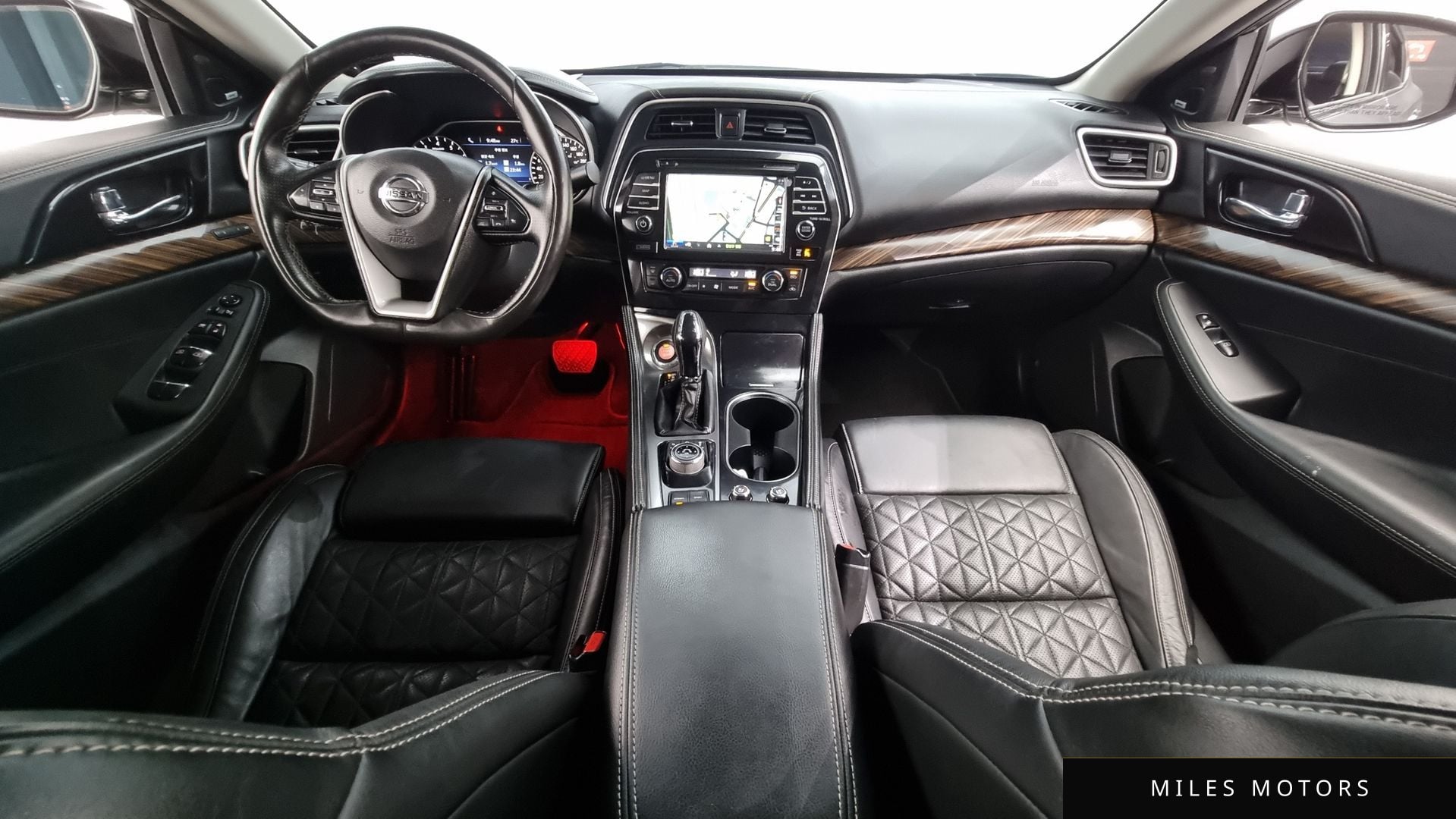 Nissan Maxima 2017 — миниатюра 7