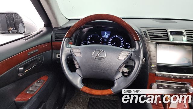 Лексус LS460 2012 — миниатюра 13