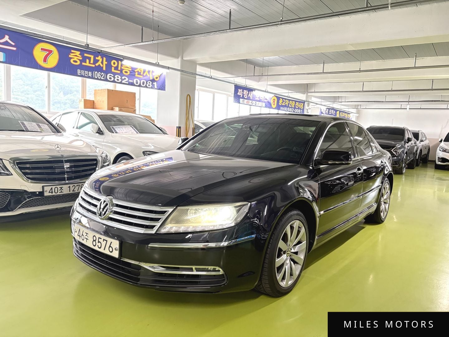 Volkswagen Phaeton 2013 — фото 1 из 12