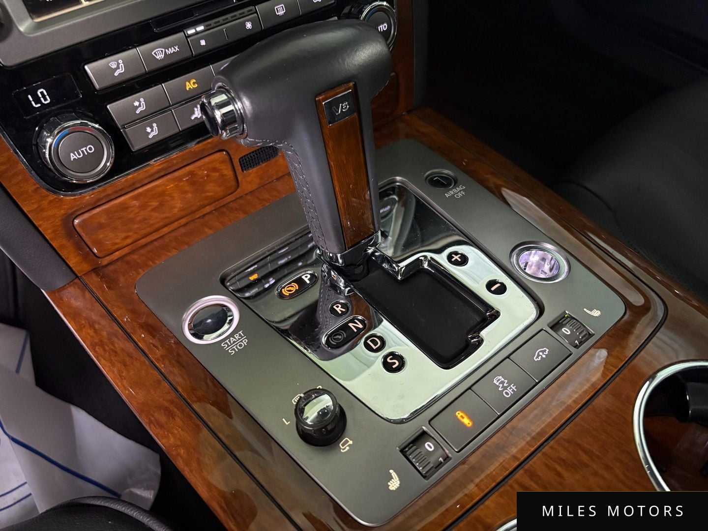 Volkswagen Phaeton 2013 — миниатюра 9