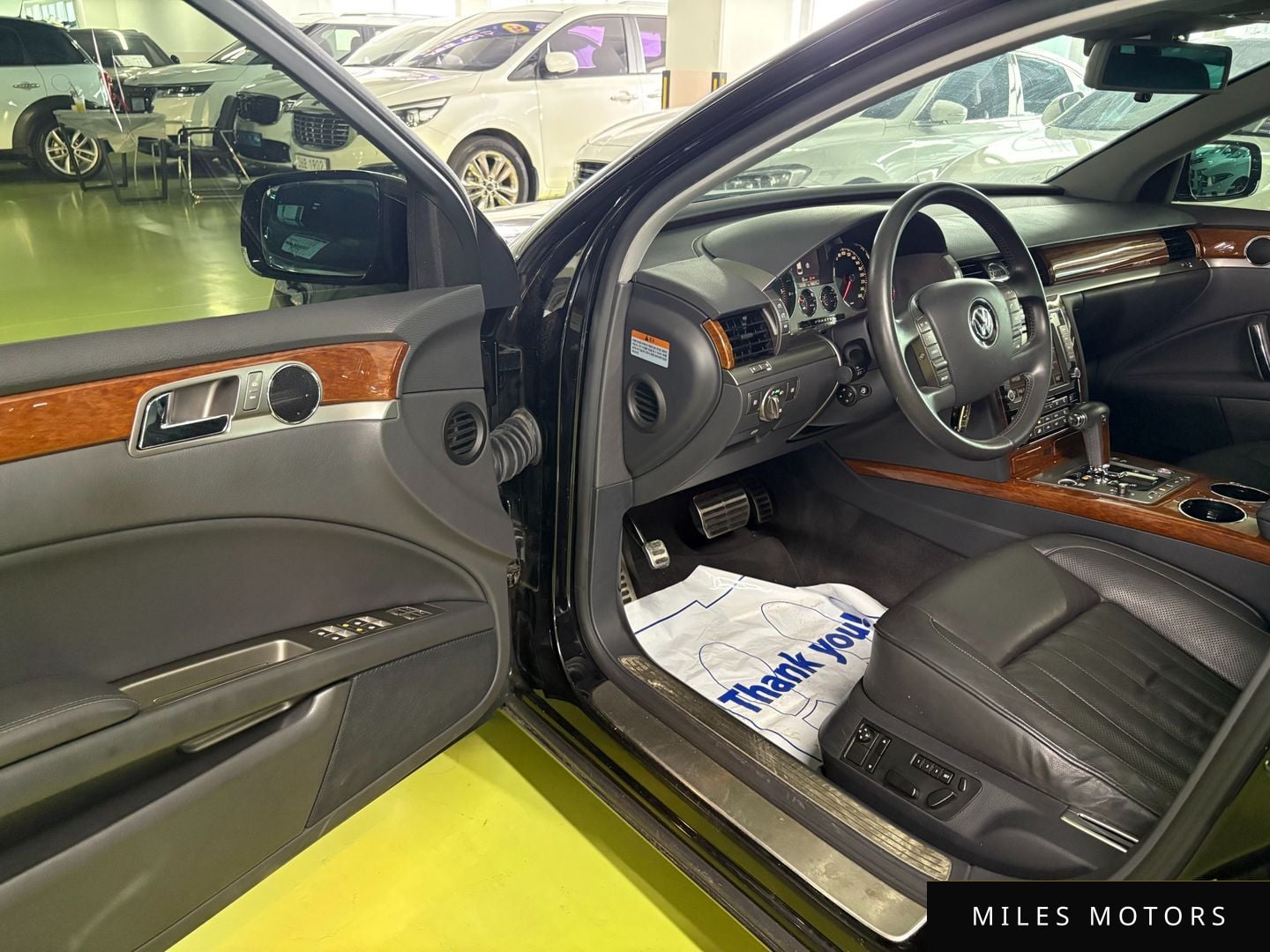 Volkswagen Phaeton 2013 — миниатюра 10