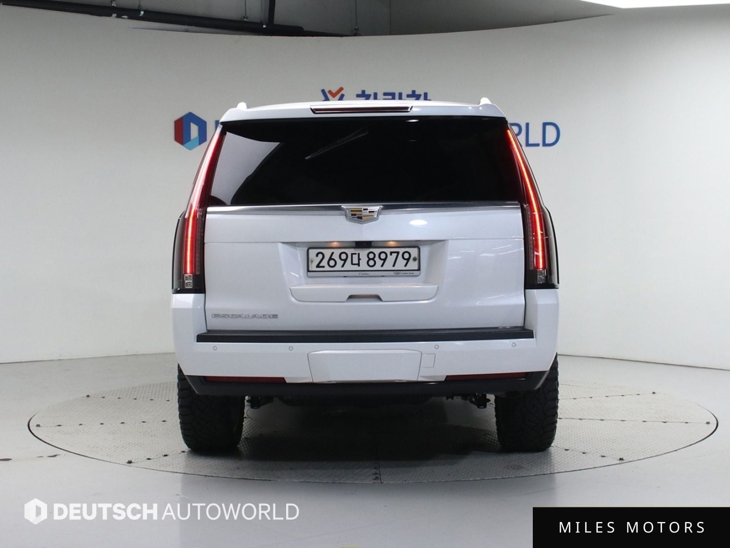 Cadillac Escalade 2019 — миниатюра 4
