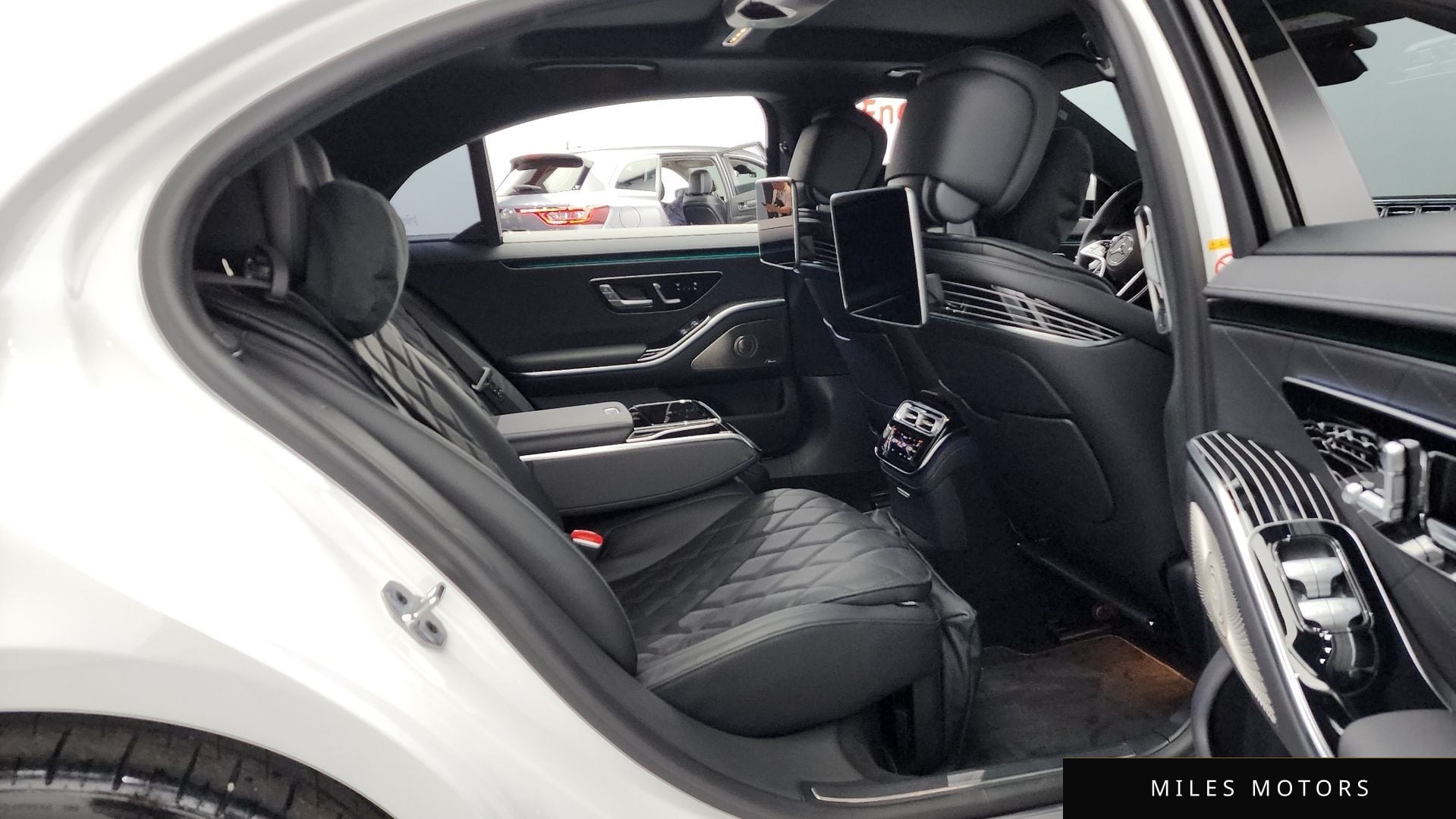 Mercedes-Benz S-Class W223 2024 — миниатюра 12
