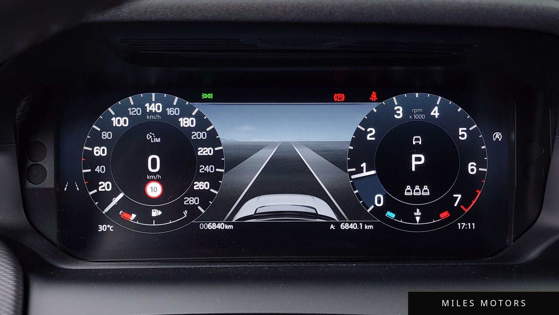 Land Rover Discovery Sport 2024 — миниатюра 8