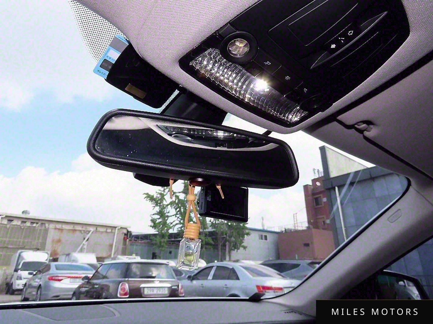 BMW 7시리즈 (F01) 2009 — миниатюра 12