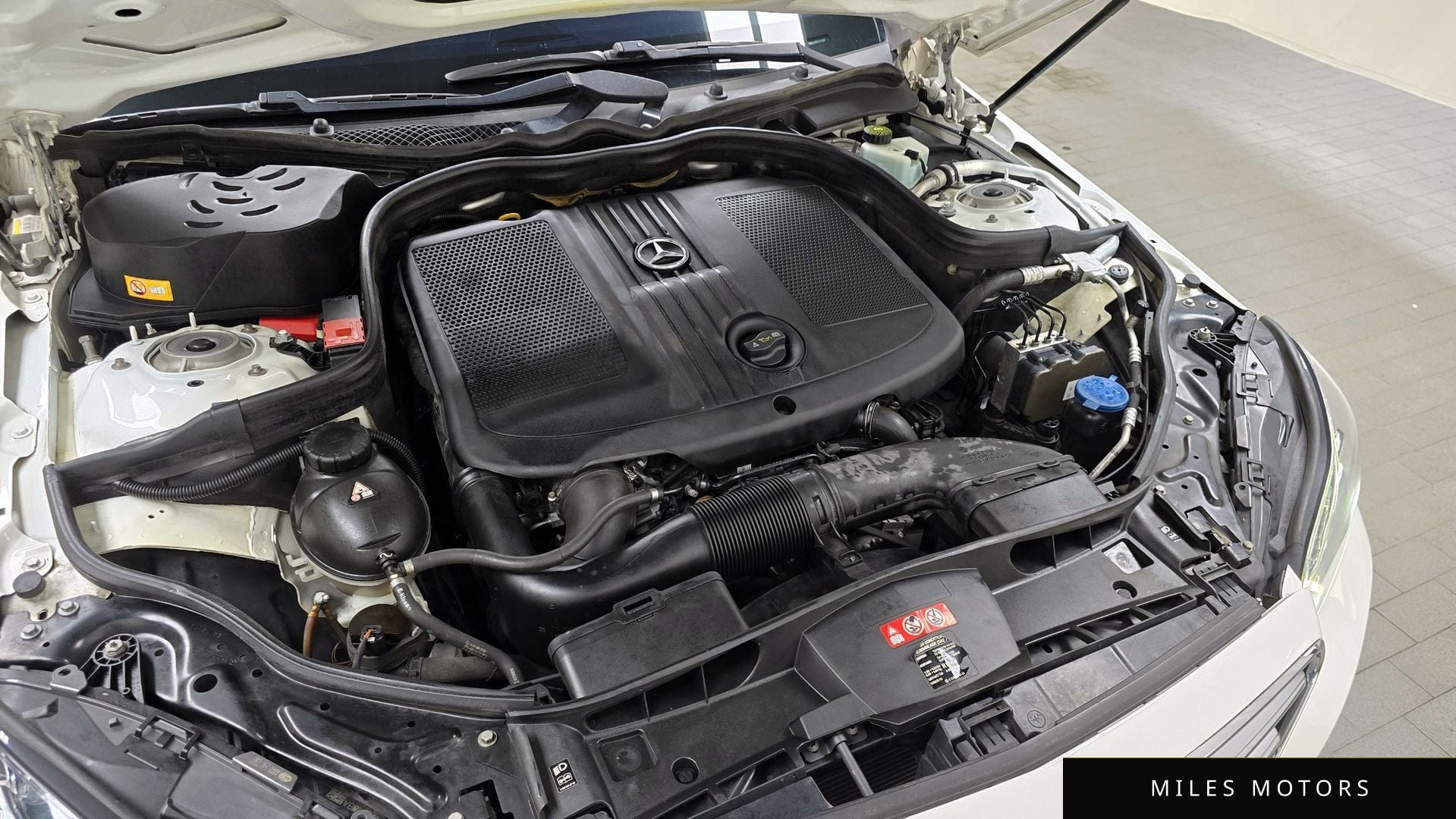 Mercedes-Benz E-Class W212 2016 — миниатюра 6