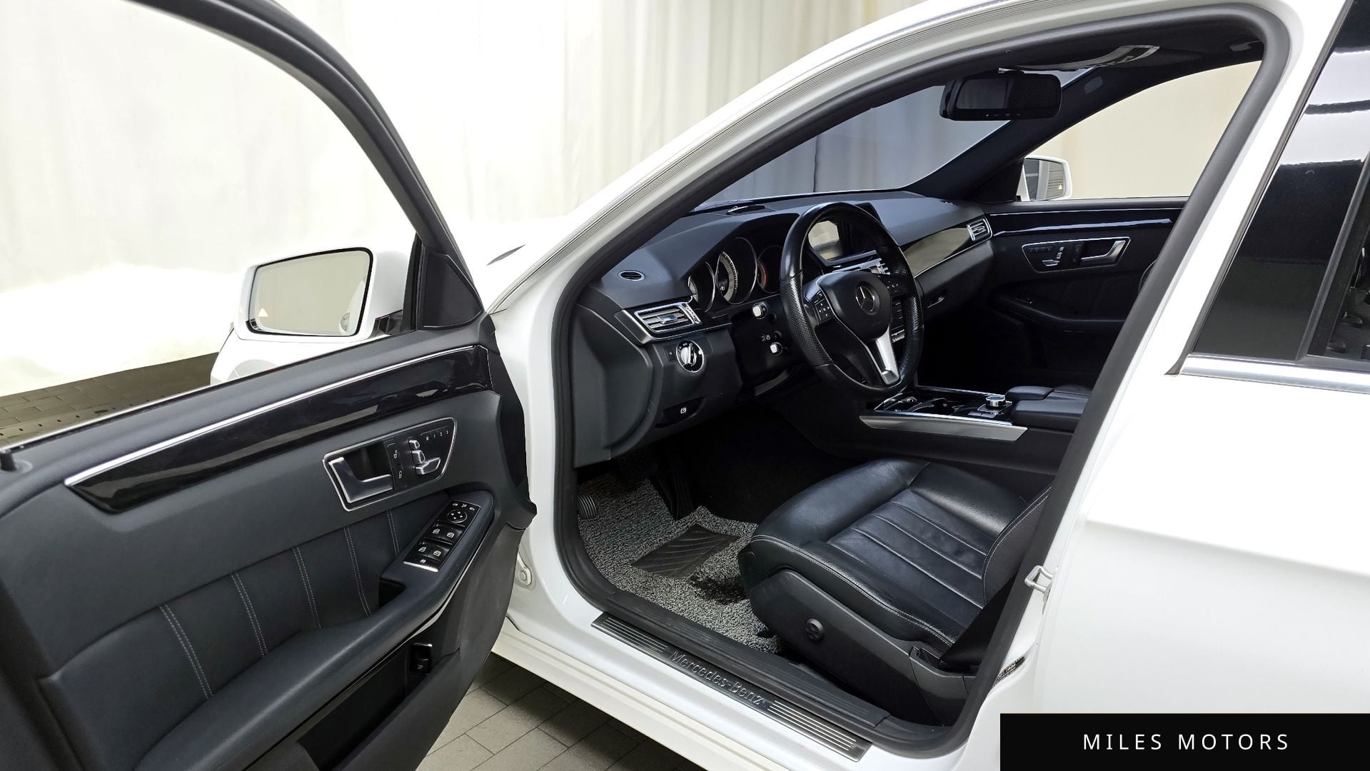 Mercedes-Benz E-Class W212 2016 — миниатюра 10