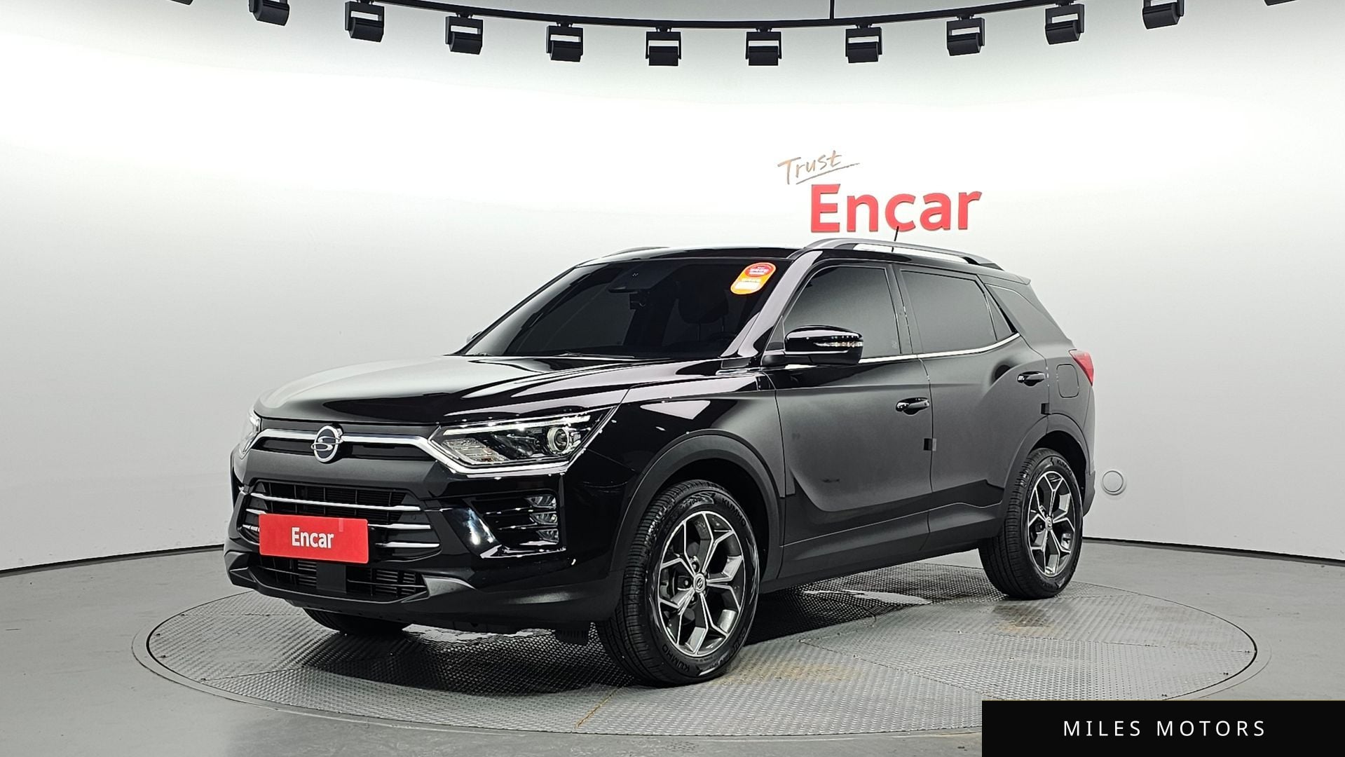 KG Mobility Beautiful Korando 2022 — фото 1 из 12