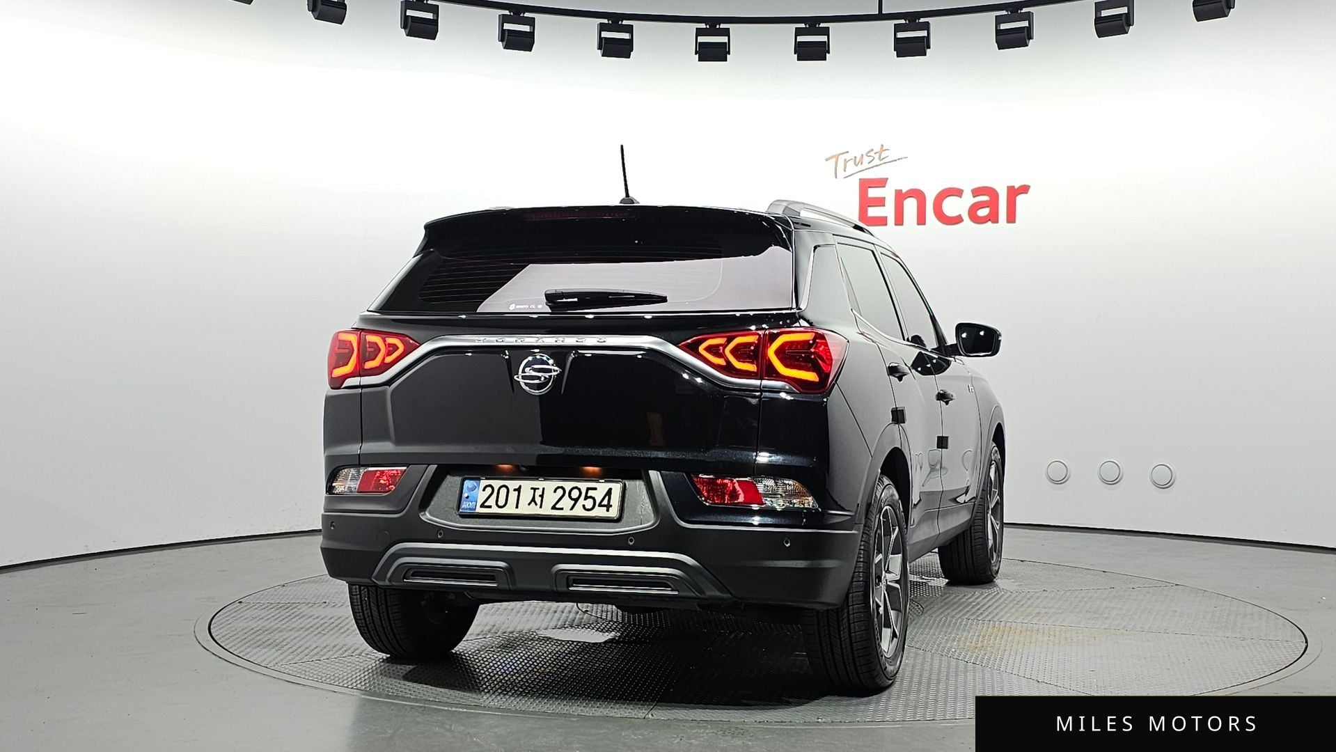 KG Mobility Beautiful Korando 2022 — миниатюра 4
