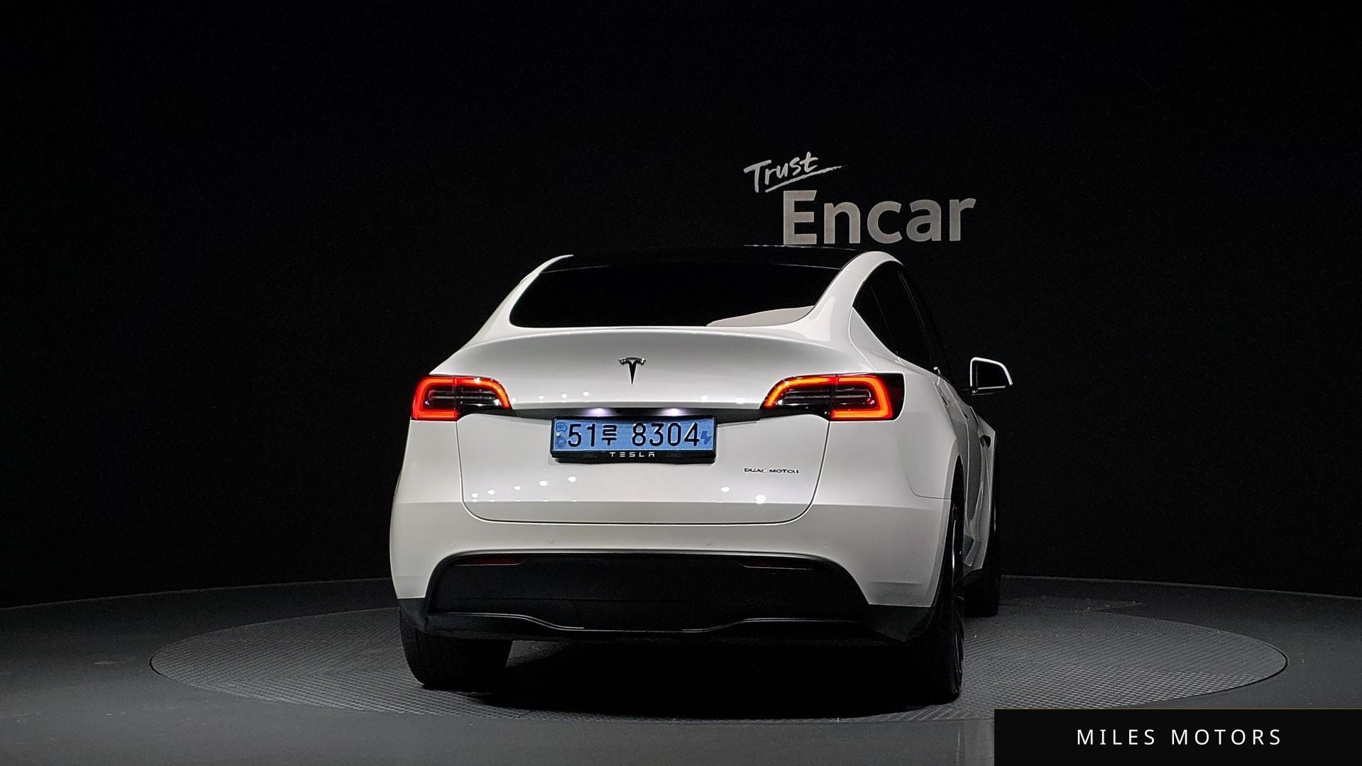 Tesla Model Y 2022 — миниатюра 4