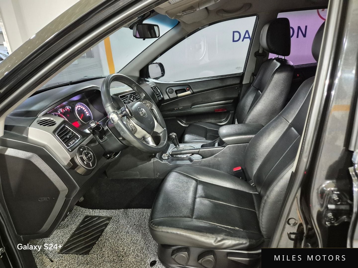 KG Mobility KORANDO 2017 — миниатюра 10