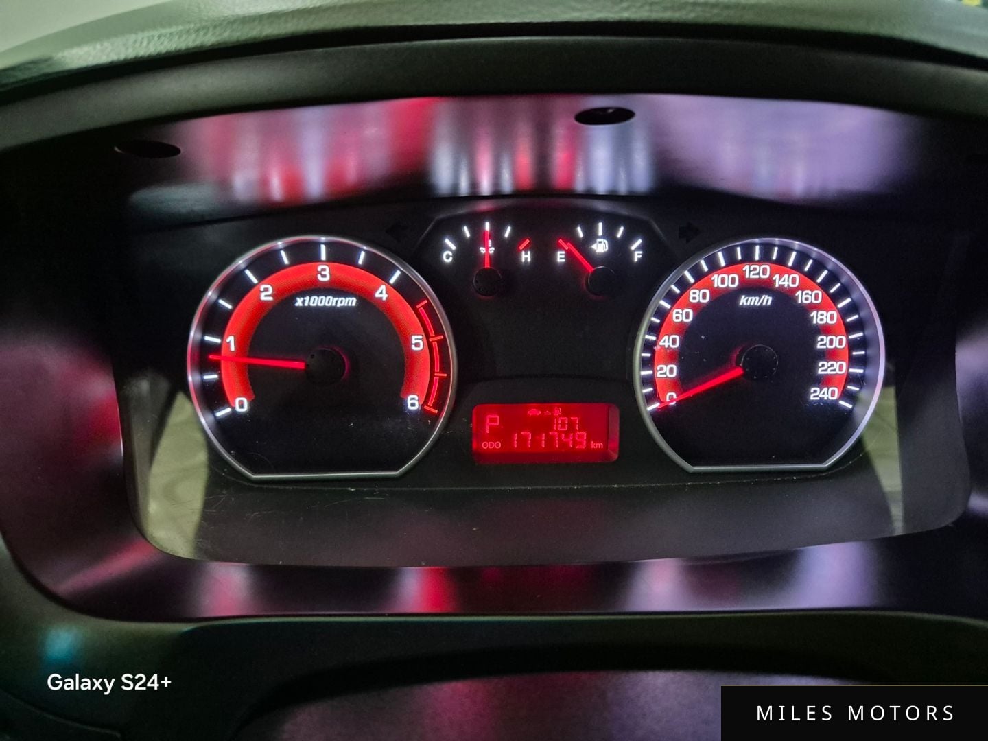 KG Mobility KORANDO 2017 — миниатюра 12