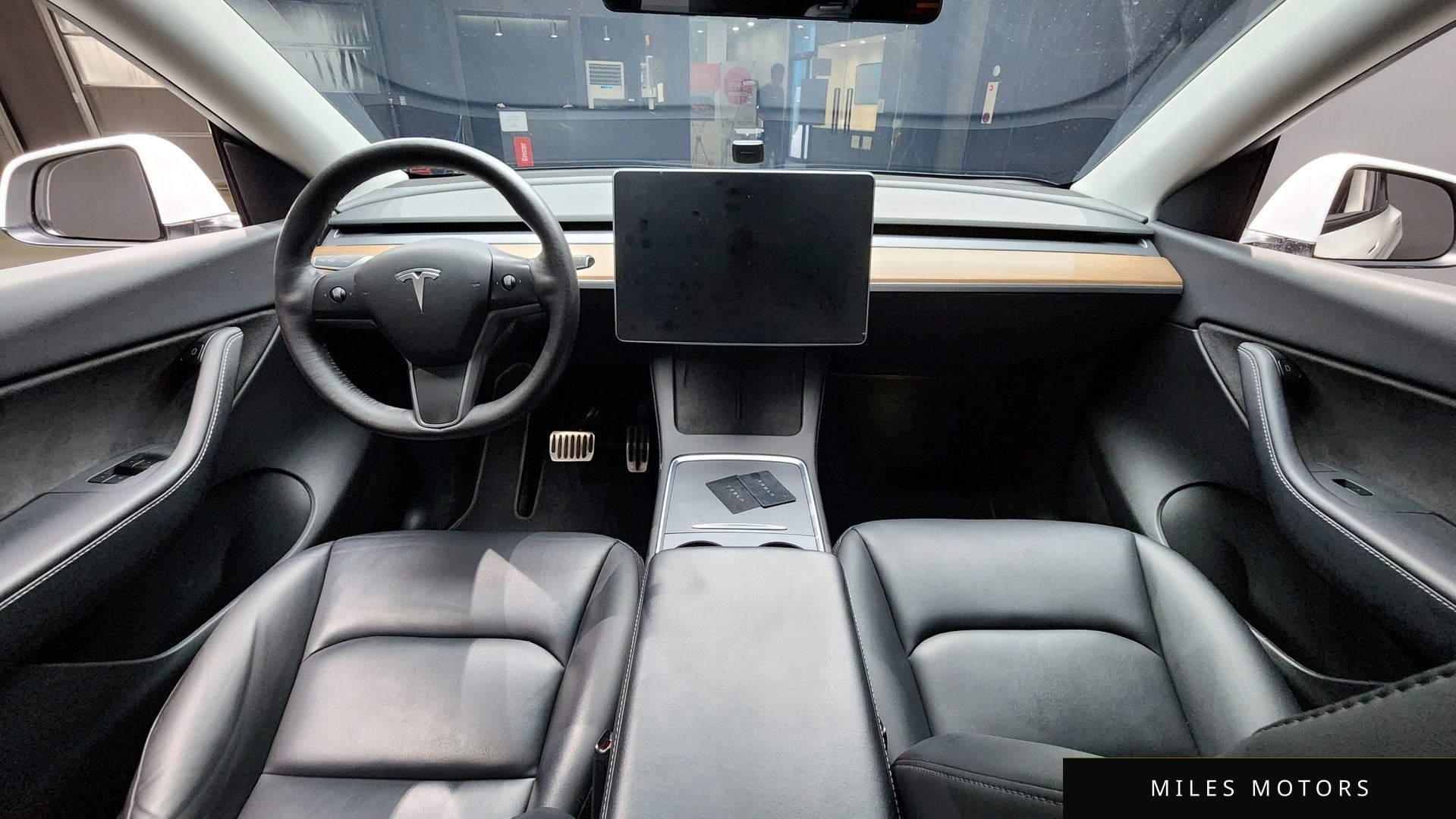 Tesla Model Y 2021 — миниатюра 7