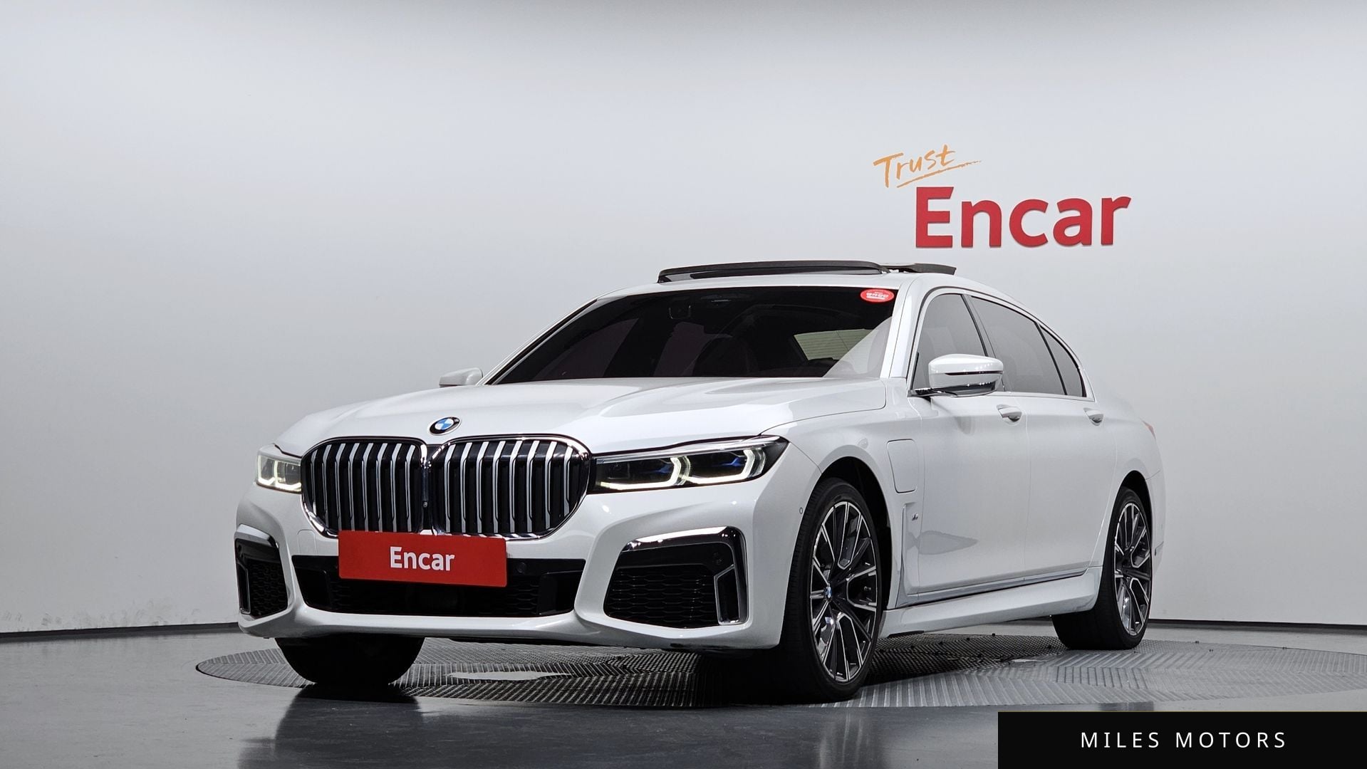 BMW 7 Series (G11) 2020 — фото 1 из 12