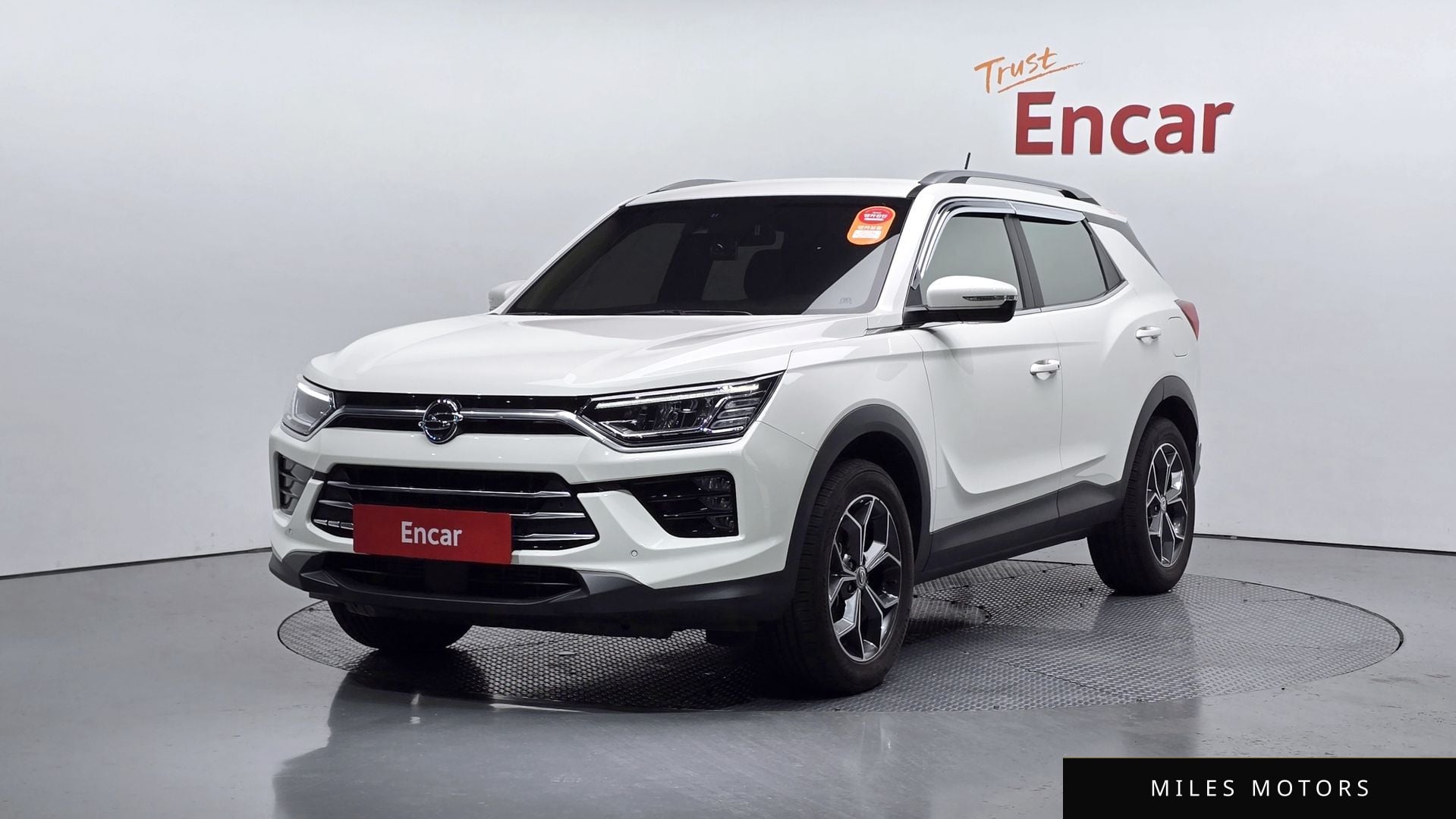KG Mobility Beautiful Korando 2022 — фото 1 из 12