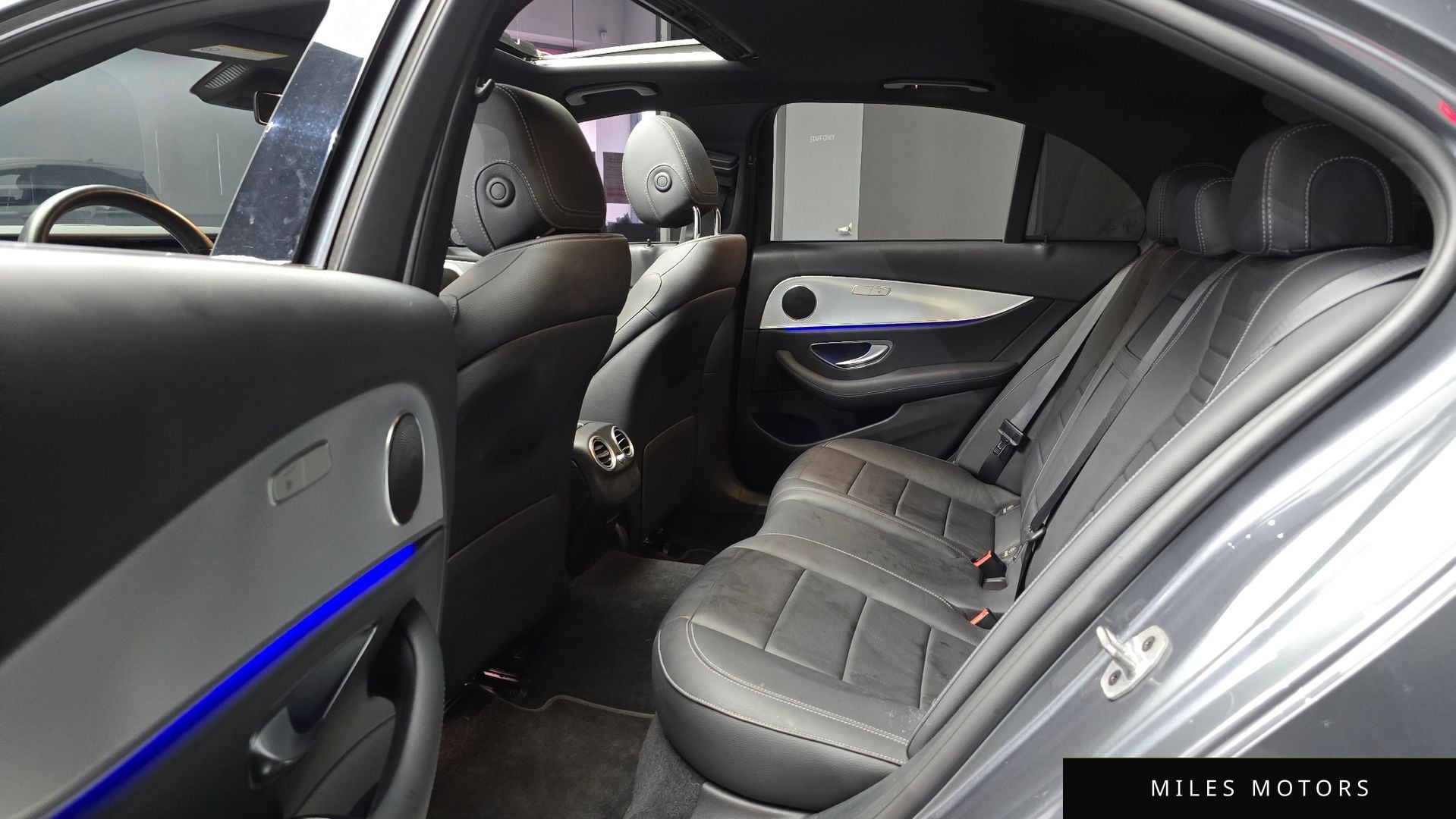 Mercedes-Benz E-Class W213 2020 — миниатюра 12