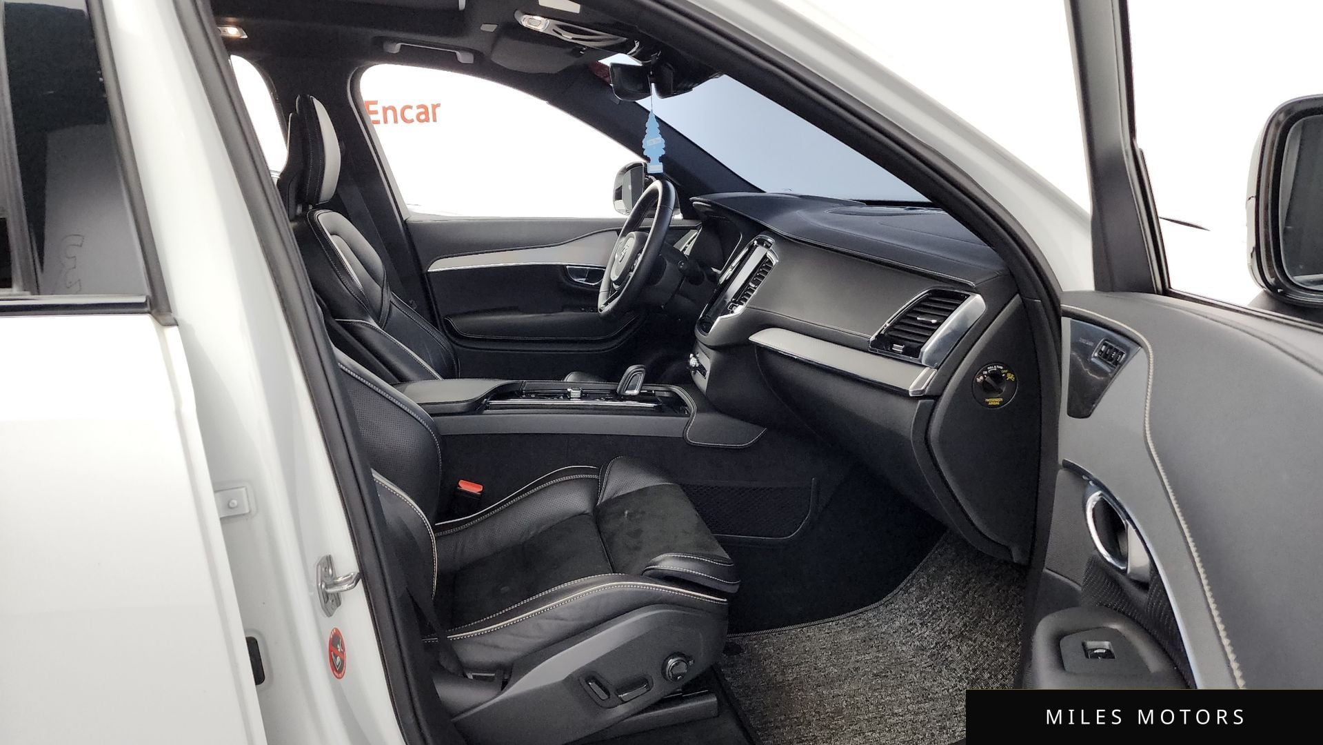 Volvo XC90 2021 — миниатюра 11