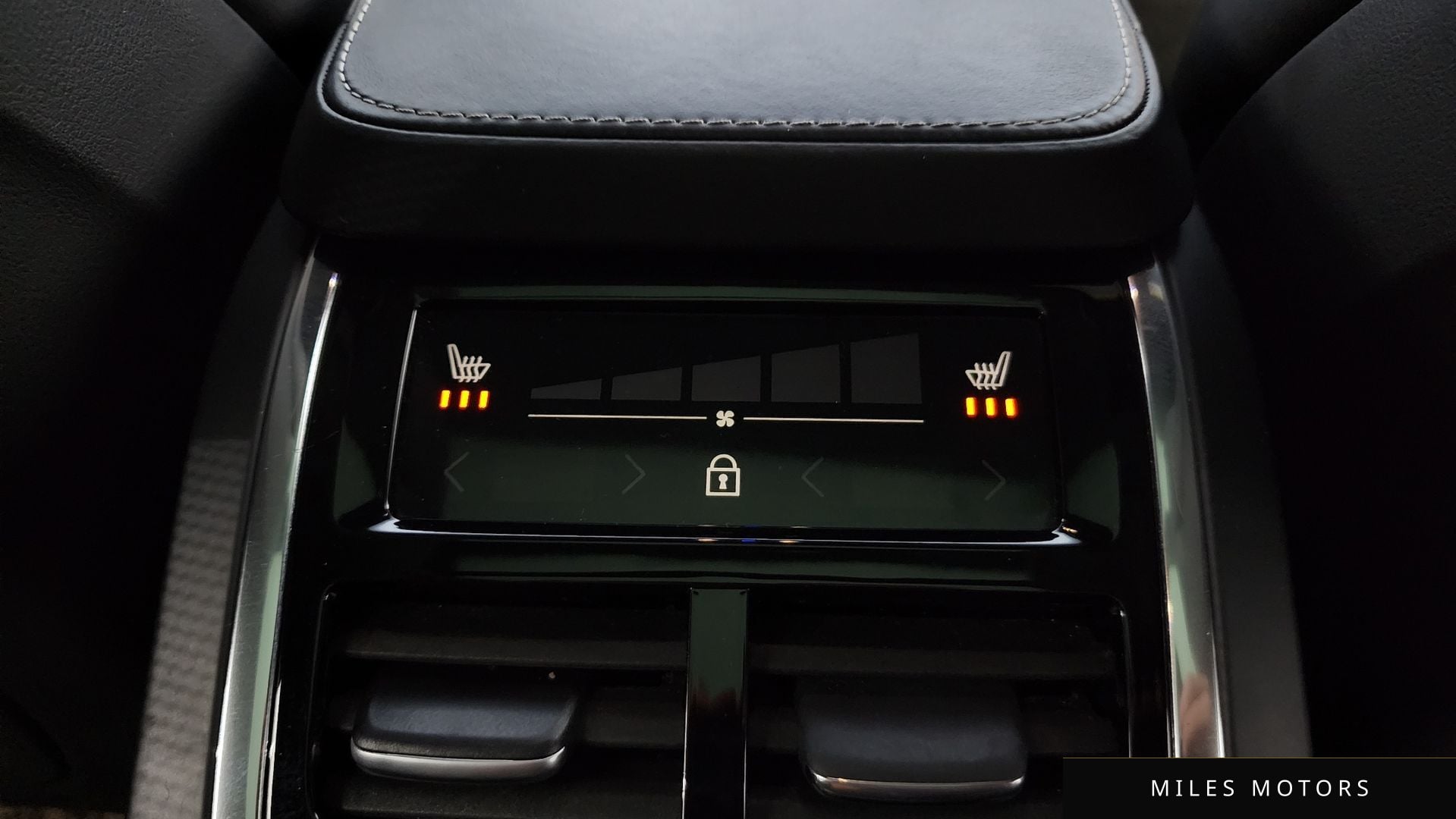 Volvo XC90 2021 — миниатюра 19