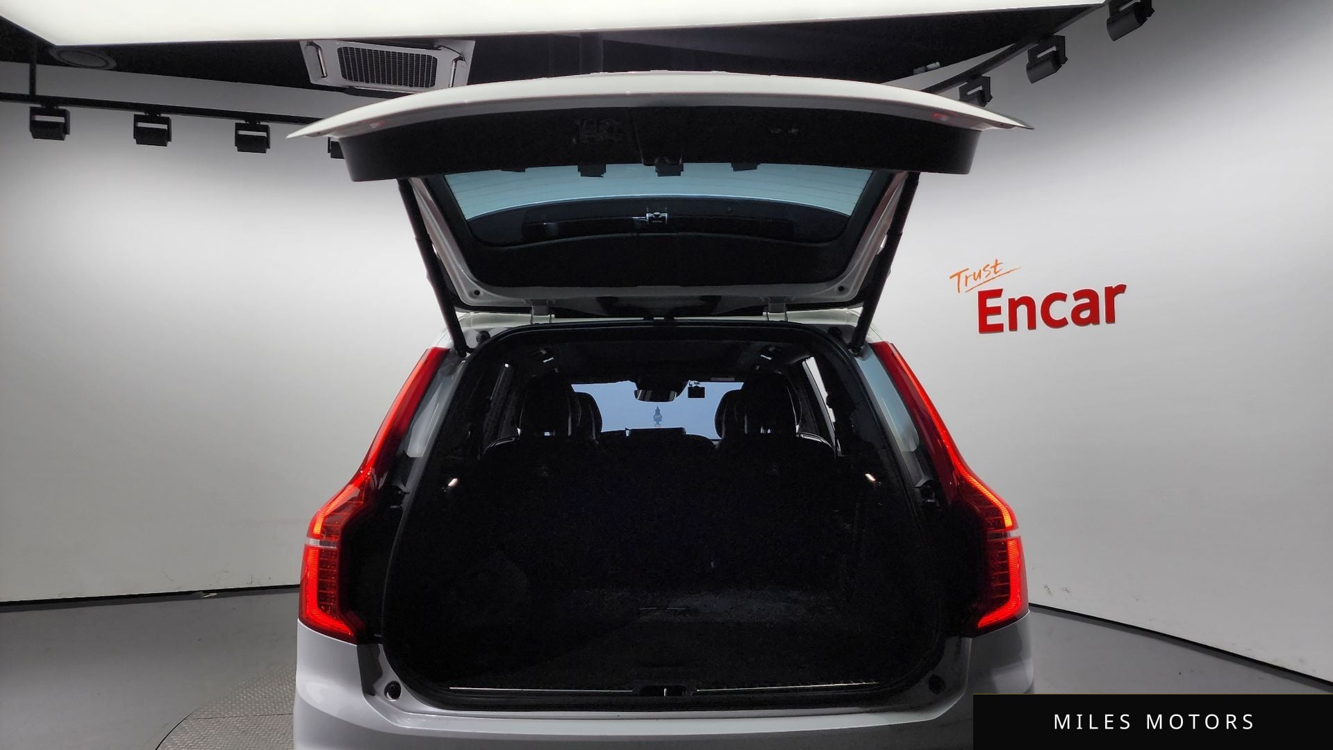 Volvo XC90 2021 — миниатюра 20