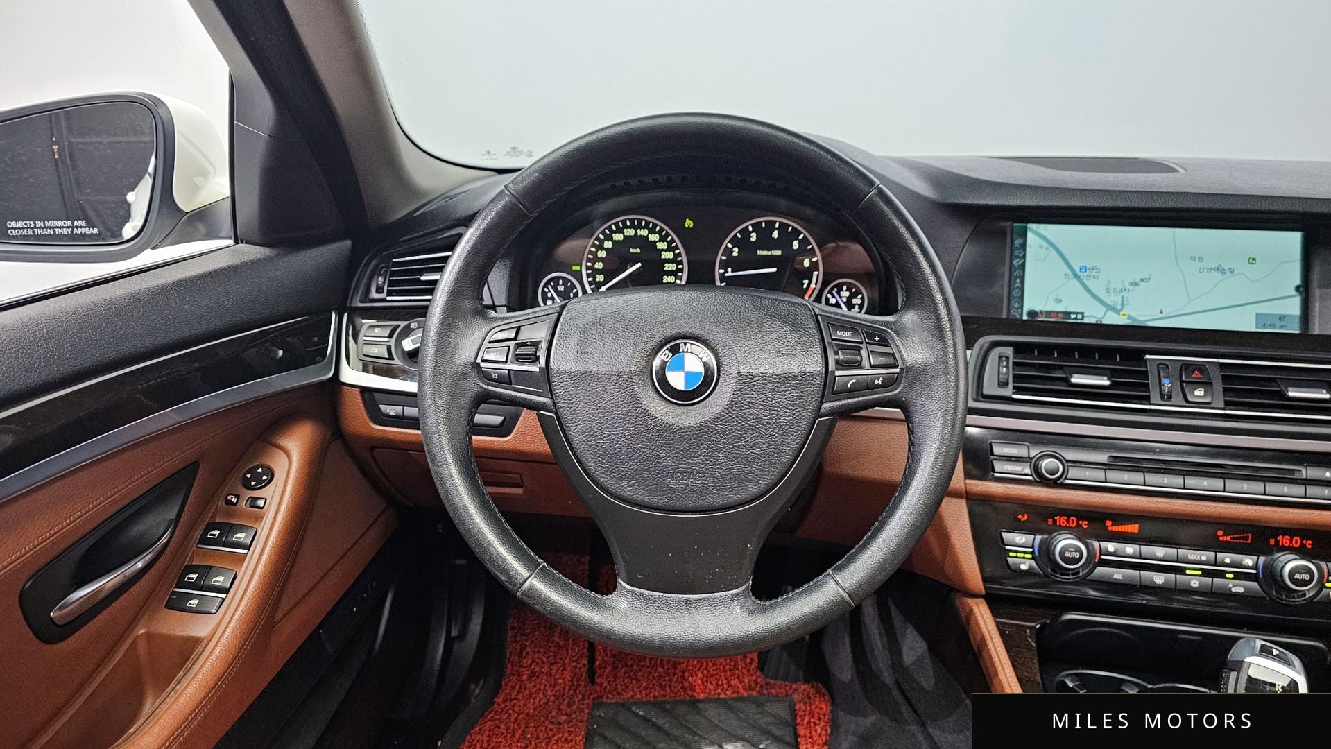 BMW 5 Series (F10) 2012 — миниатюра 13