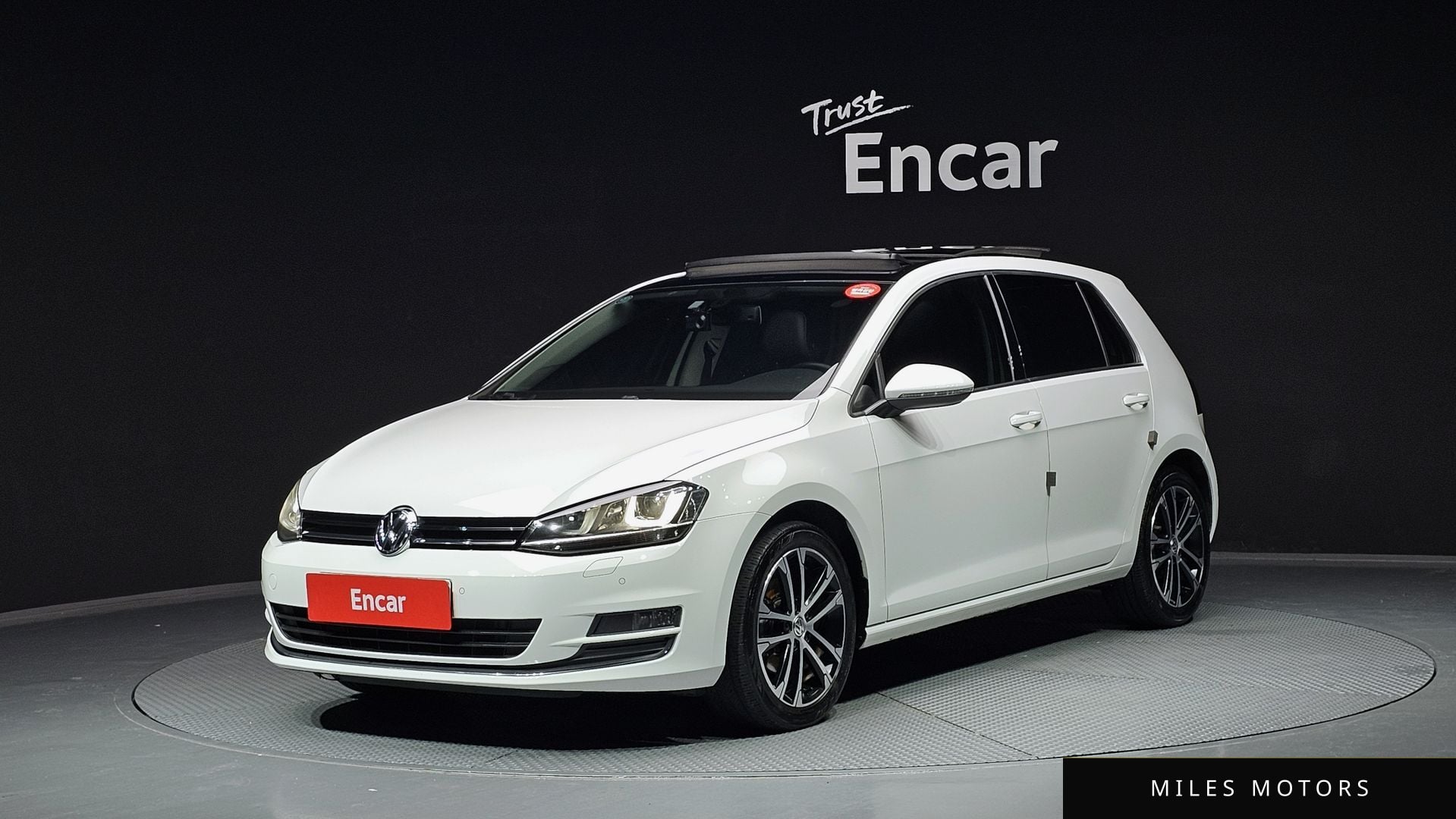 Volkswagen Golf 2016 — фото 1 из 12