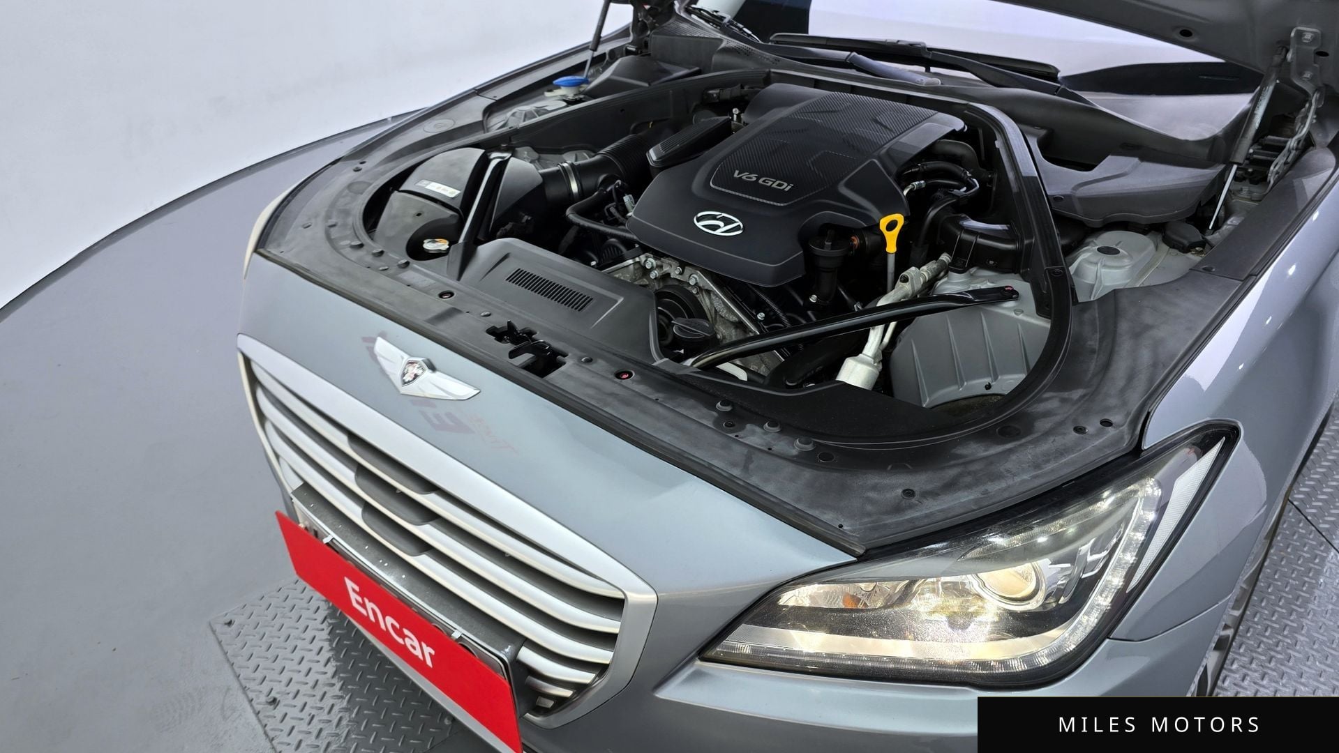 Hyundai Genesis 2015 — миниатюра 6