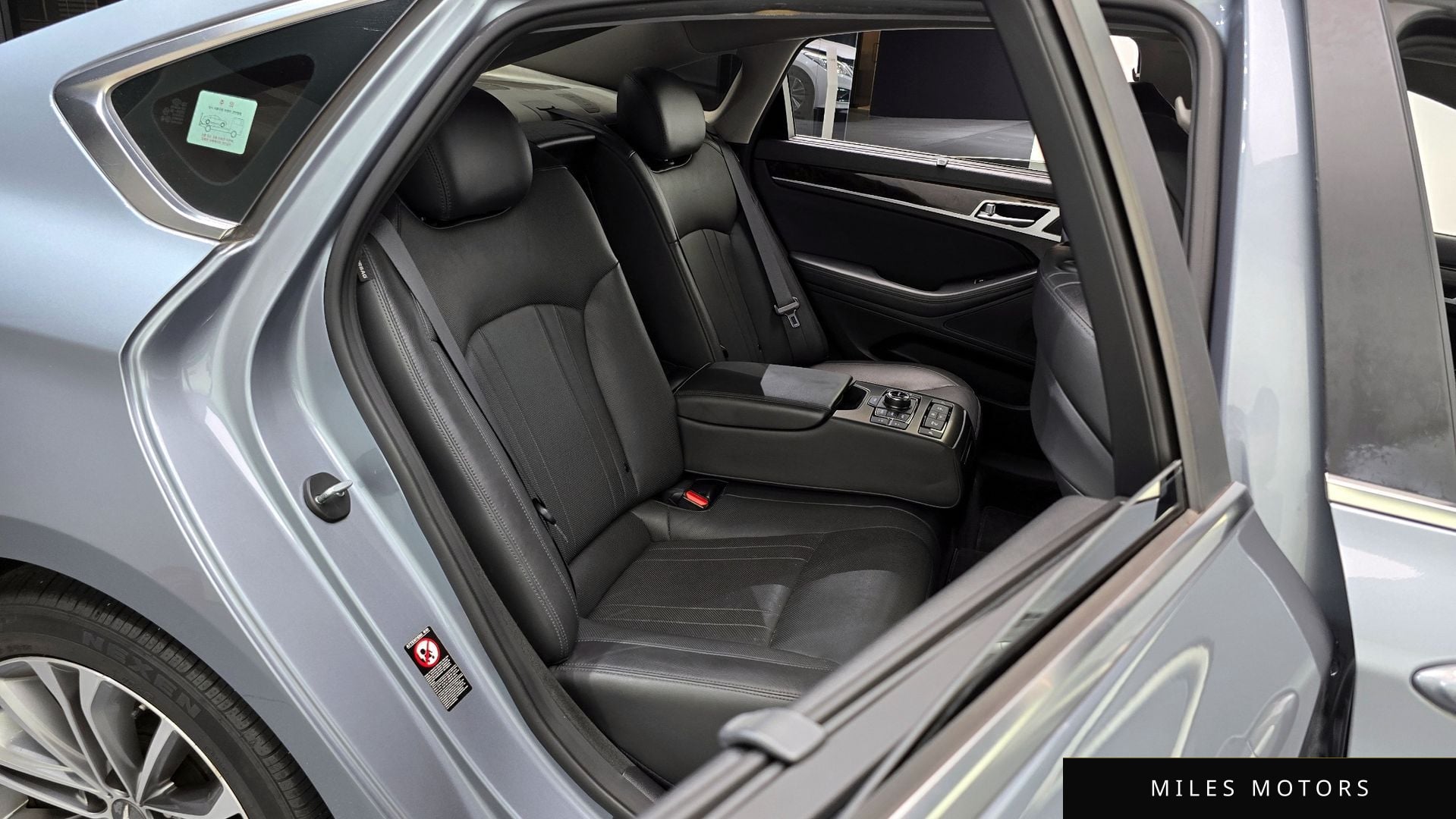 Hyundai Genesis 2015 — миниатюра 12