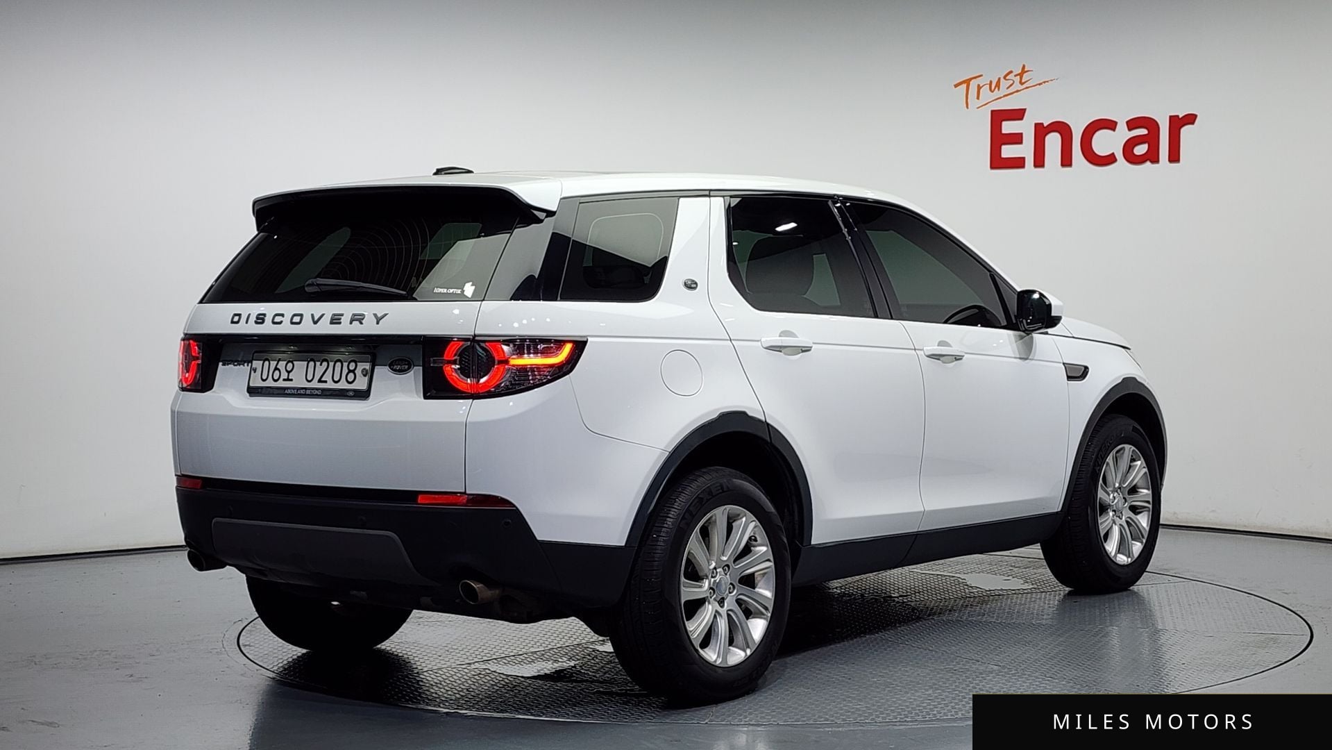 Land Rover Discovery Sport 2016 — миниатюра 2