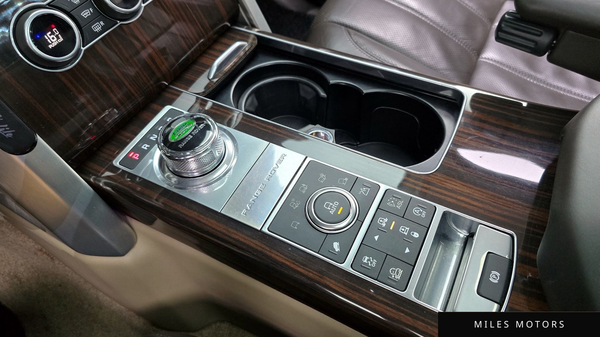 Land Rover Range Rover 2016 — миниатюра 9