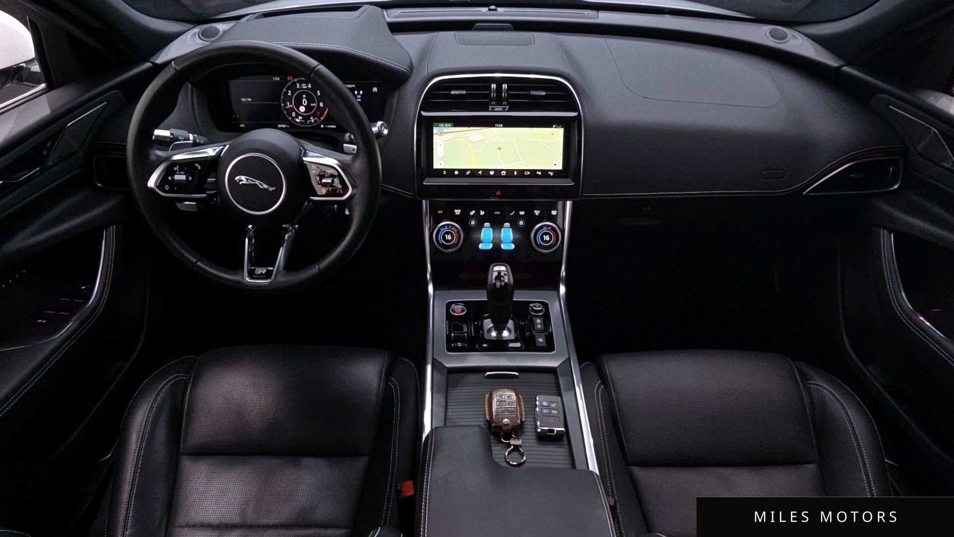 Jaguar XE 2020 — миниатюра 7