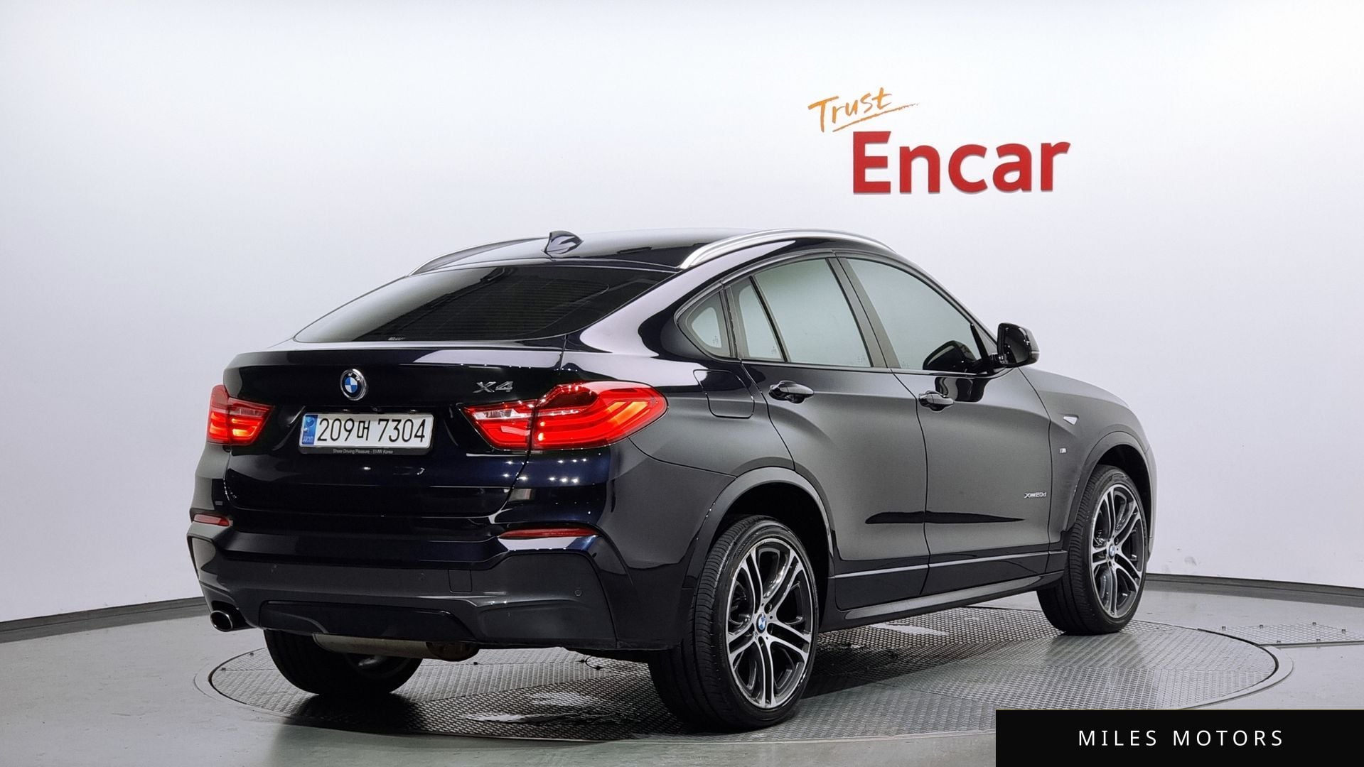 BMW X4 (F26) 2017 — миниатюра 2
